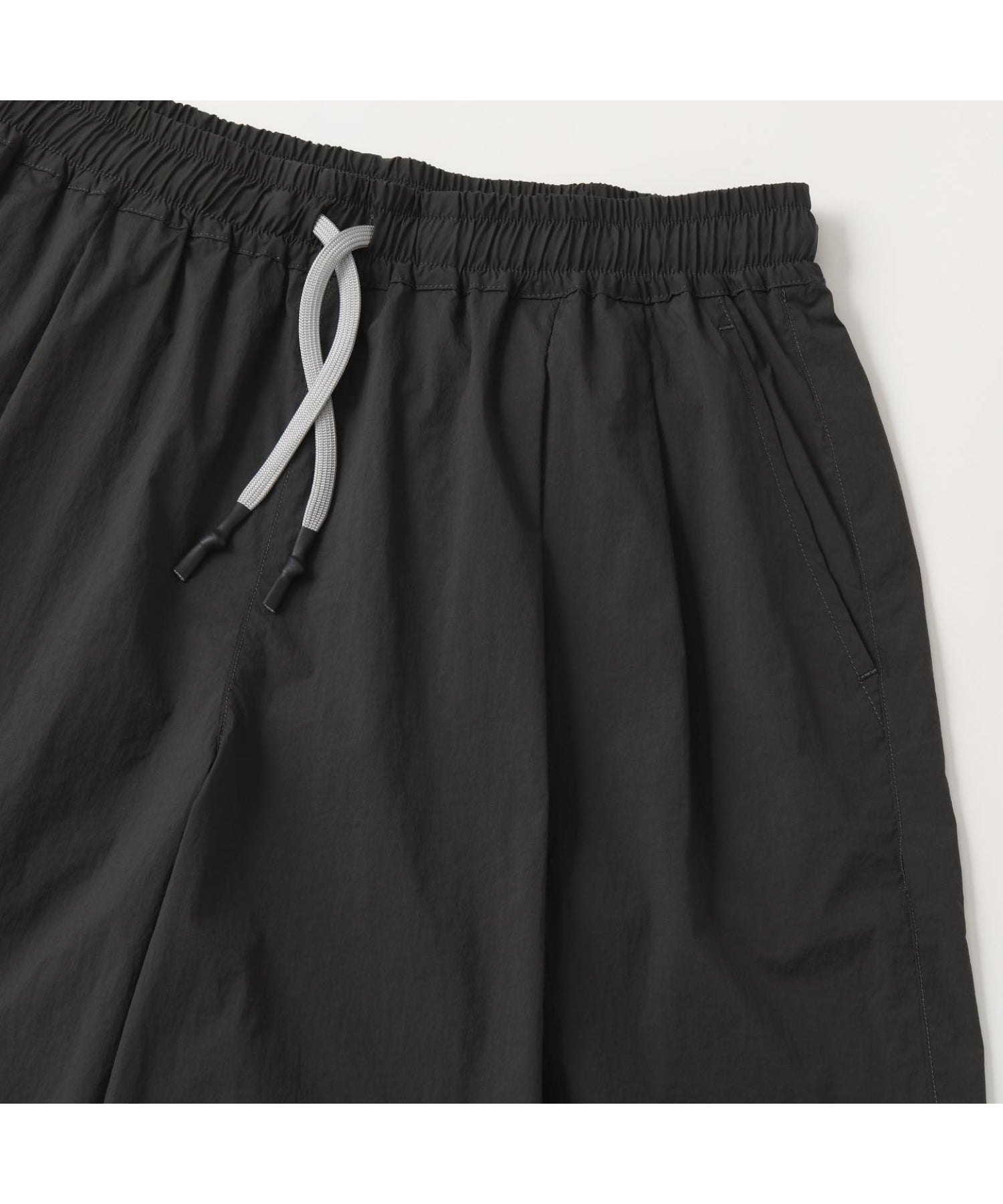 NYLON BAGGY SHORTS