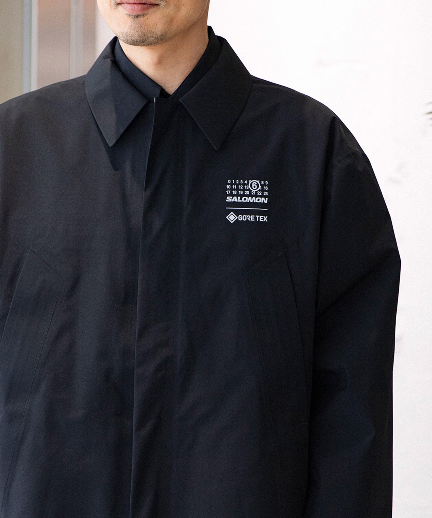 TRENCH COAT