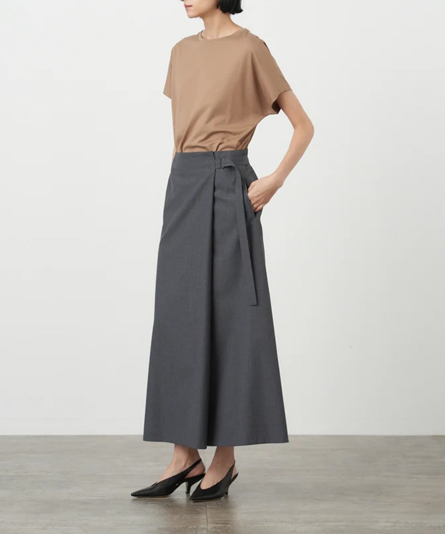 WOOL TROPICAL | WRAPPED SKIRT