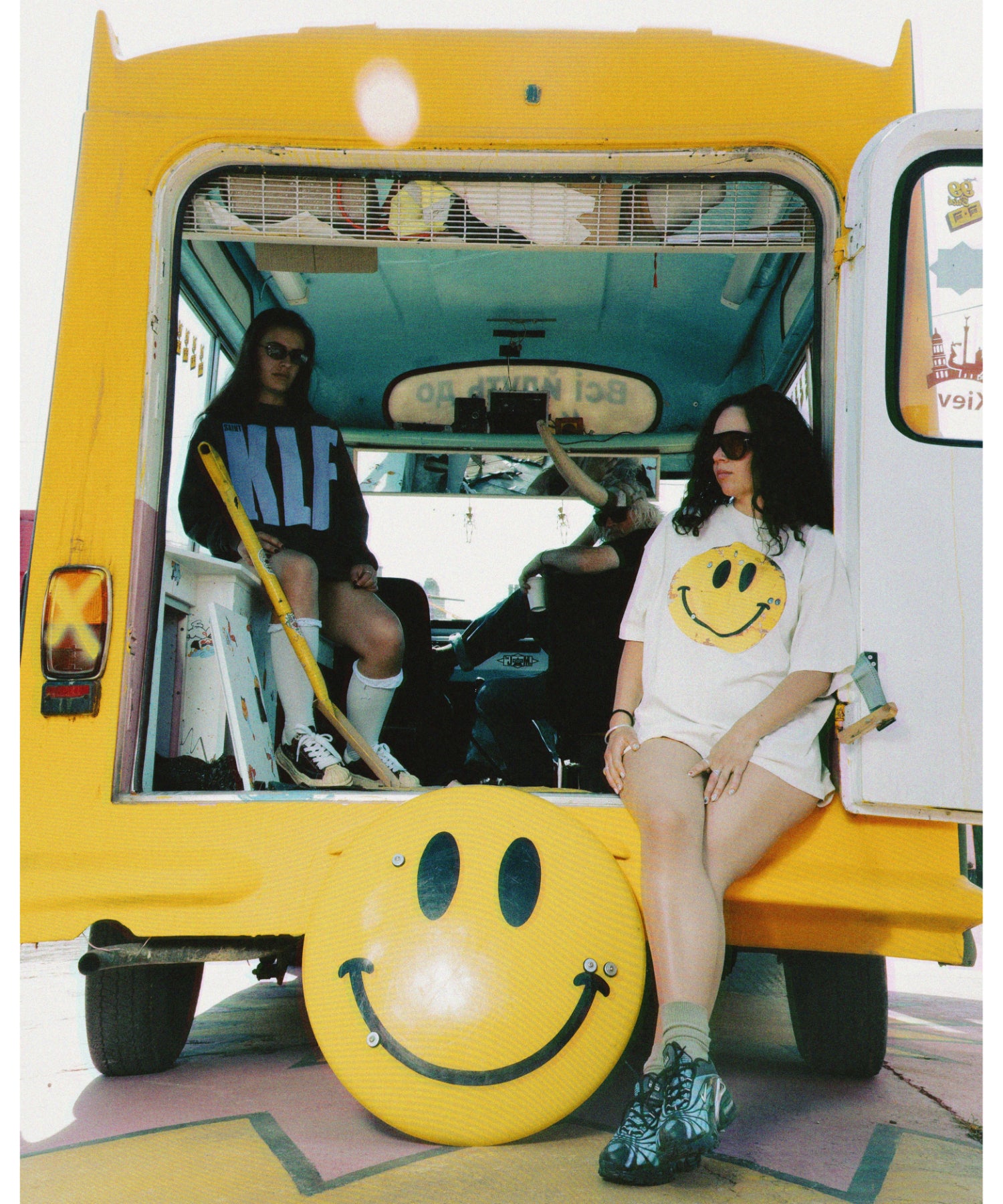 KLF_SS TEE / SMILE / WHITE