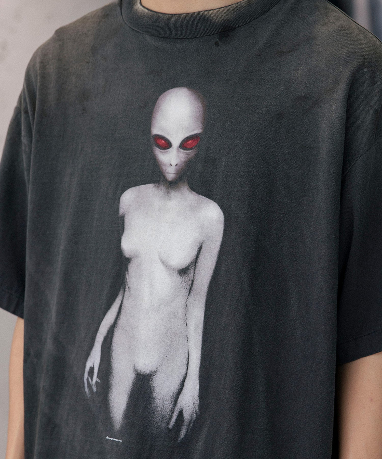 SS TEE / ALIEN