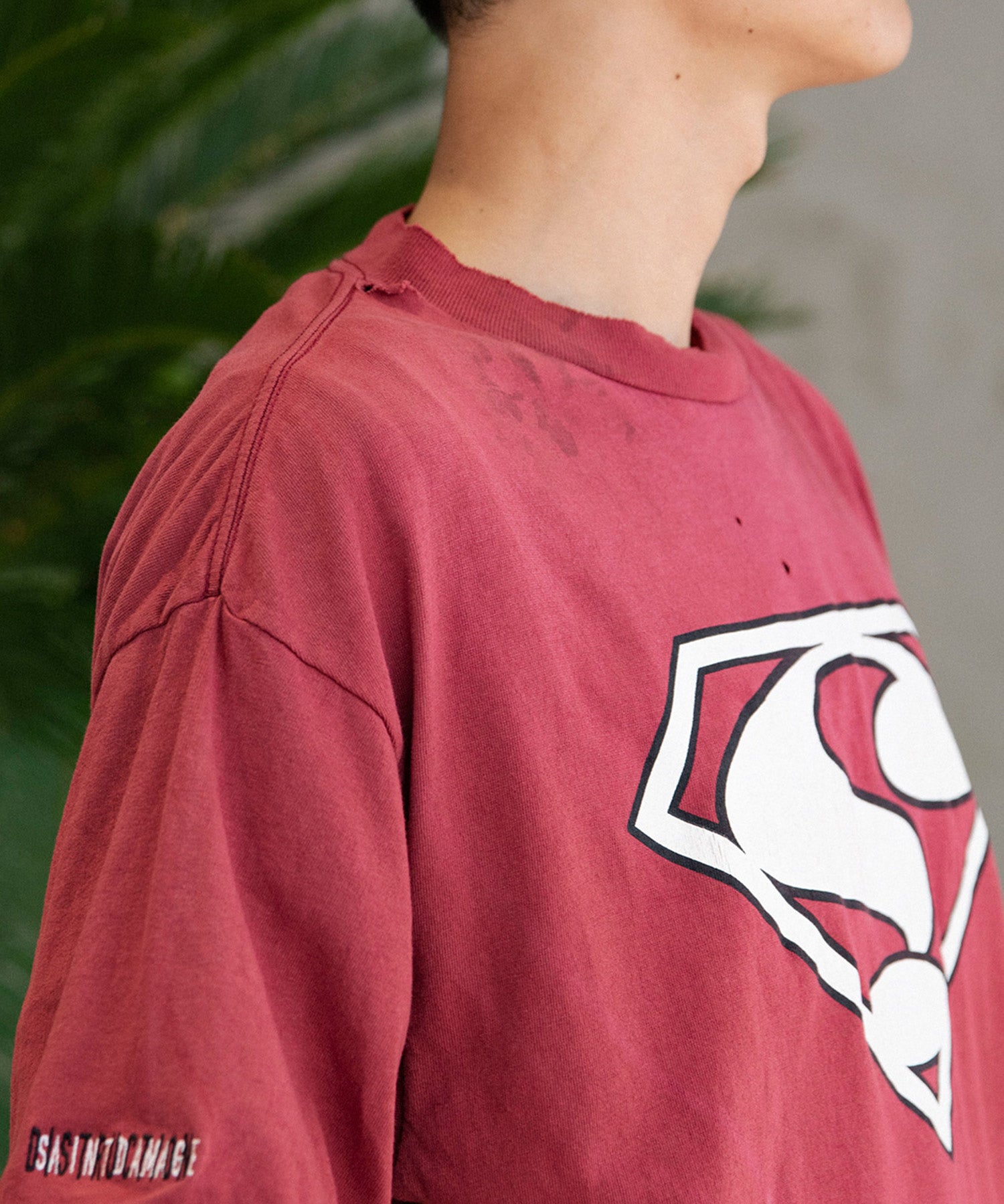 SS TEE / ?