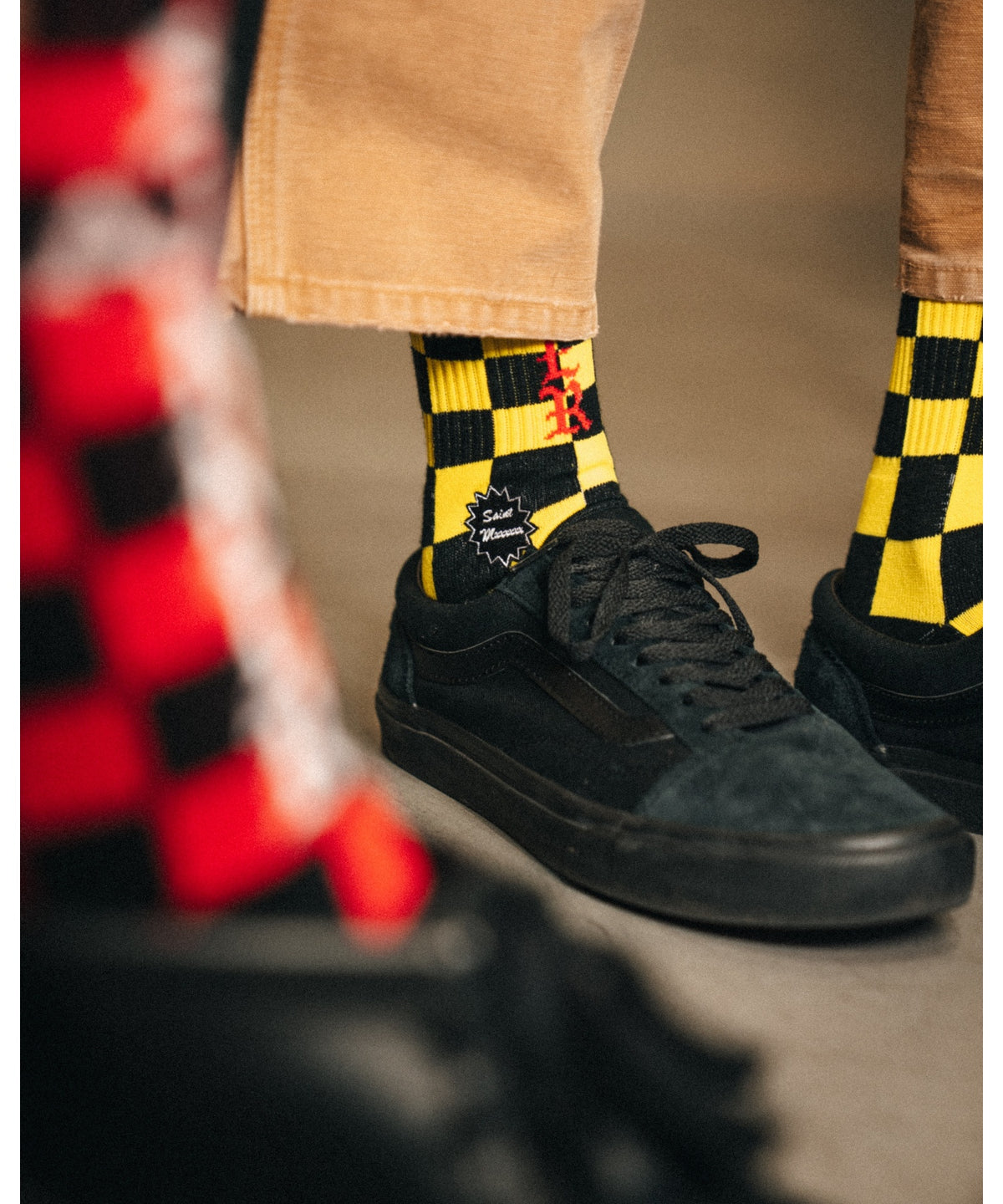 SOCKS/CHECK/BLACK+YELLOW