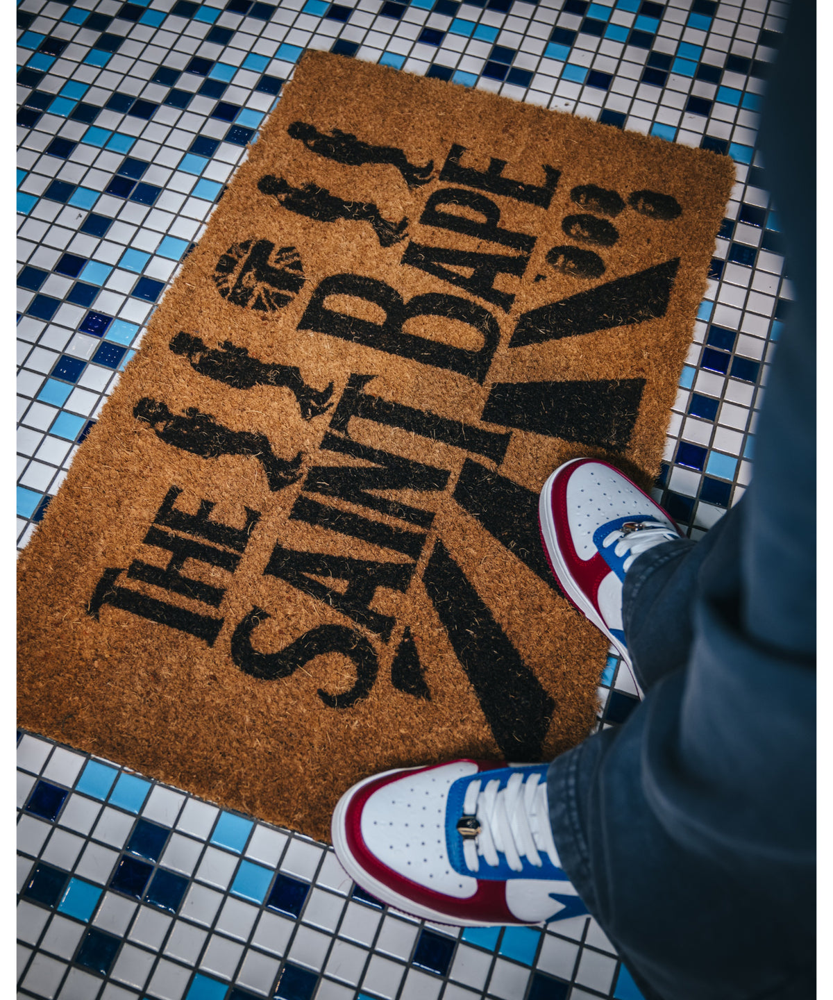 BAPE_DOORMAT//BROWN