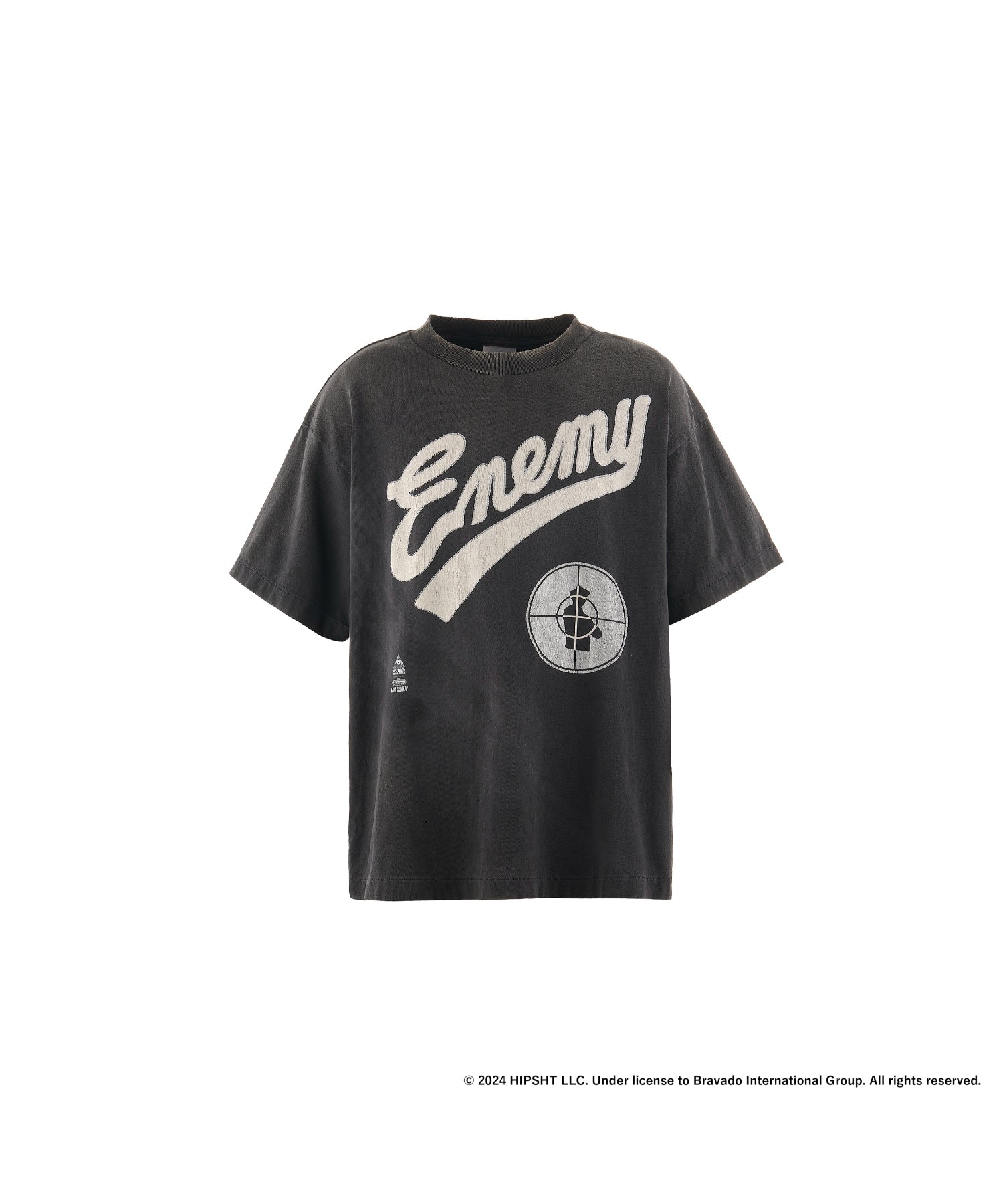 SAINT MXXXXXX公式による「PE_SS TEE / SNT ENEMY」の物撮り・正面