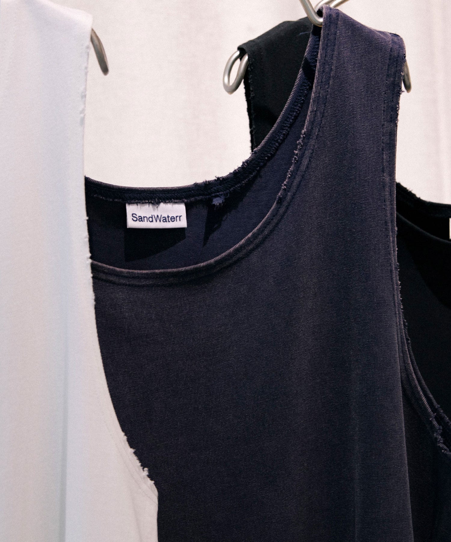 ORGANIZED TANKTOP / COTTON JERSEY