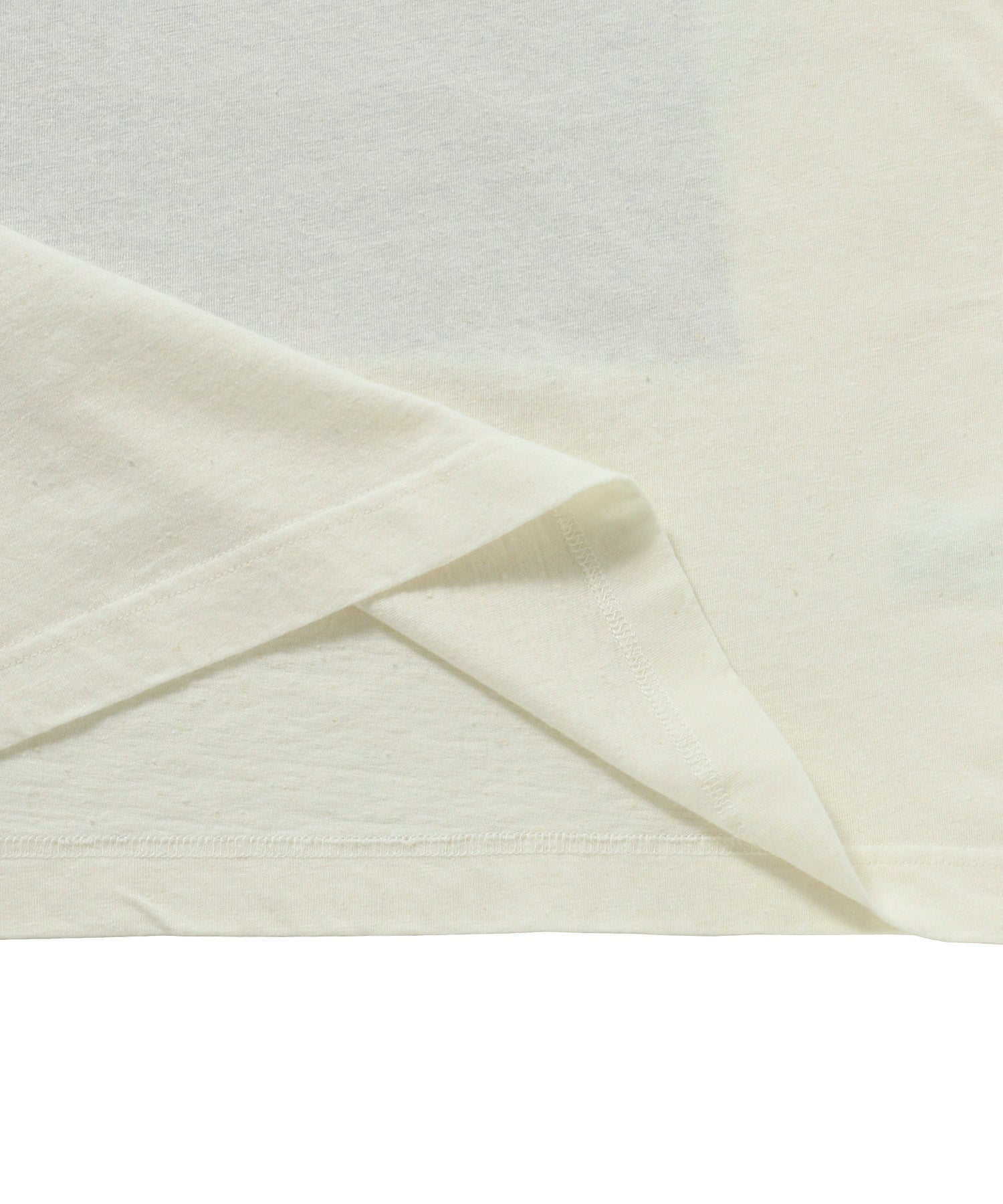Organic Cotton and Hemp T-shirt "Deepful Meaning"