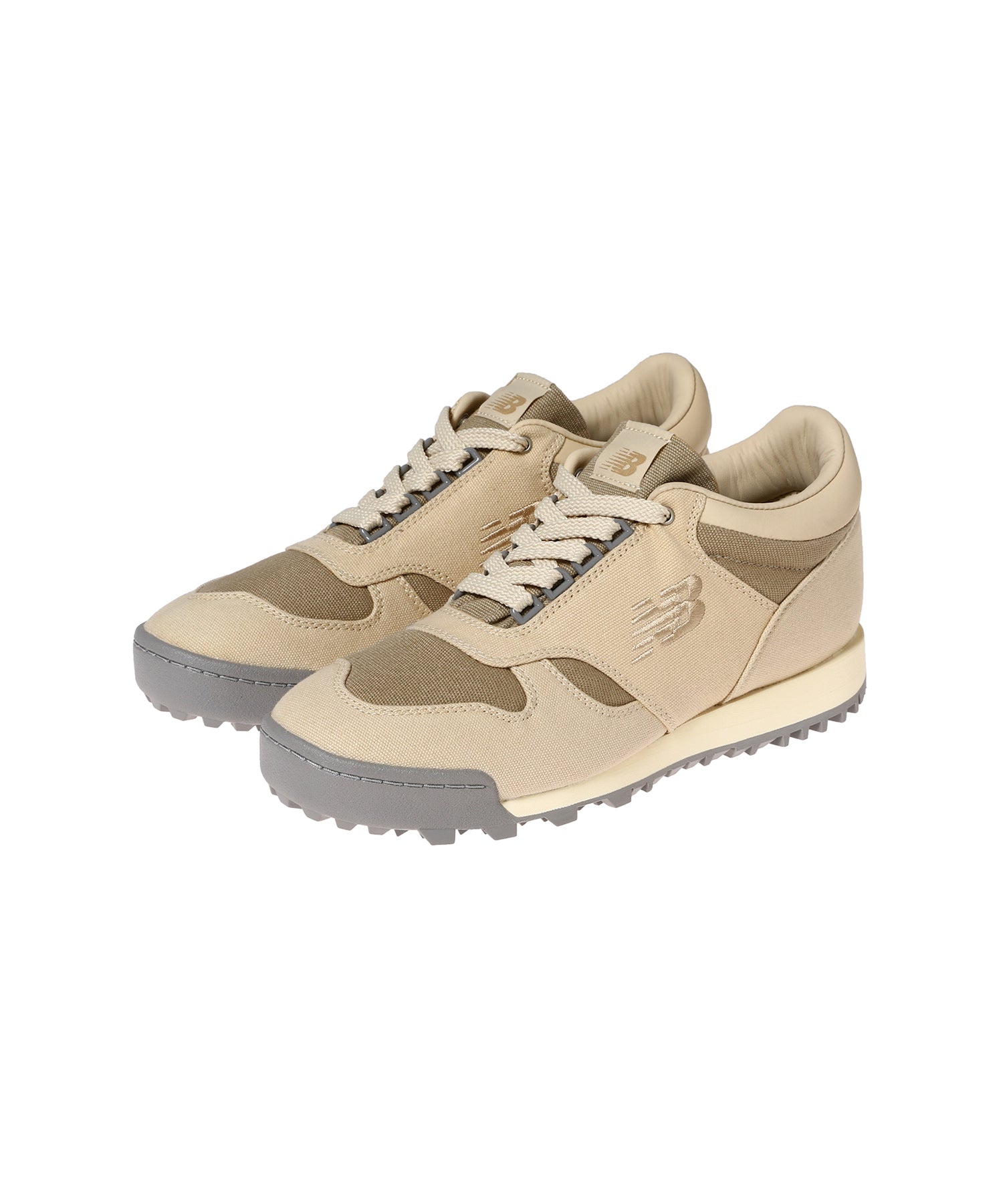 ニューバランス(New Balance)｜Rainier Low-Cut｜公式通販｜FIGURE