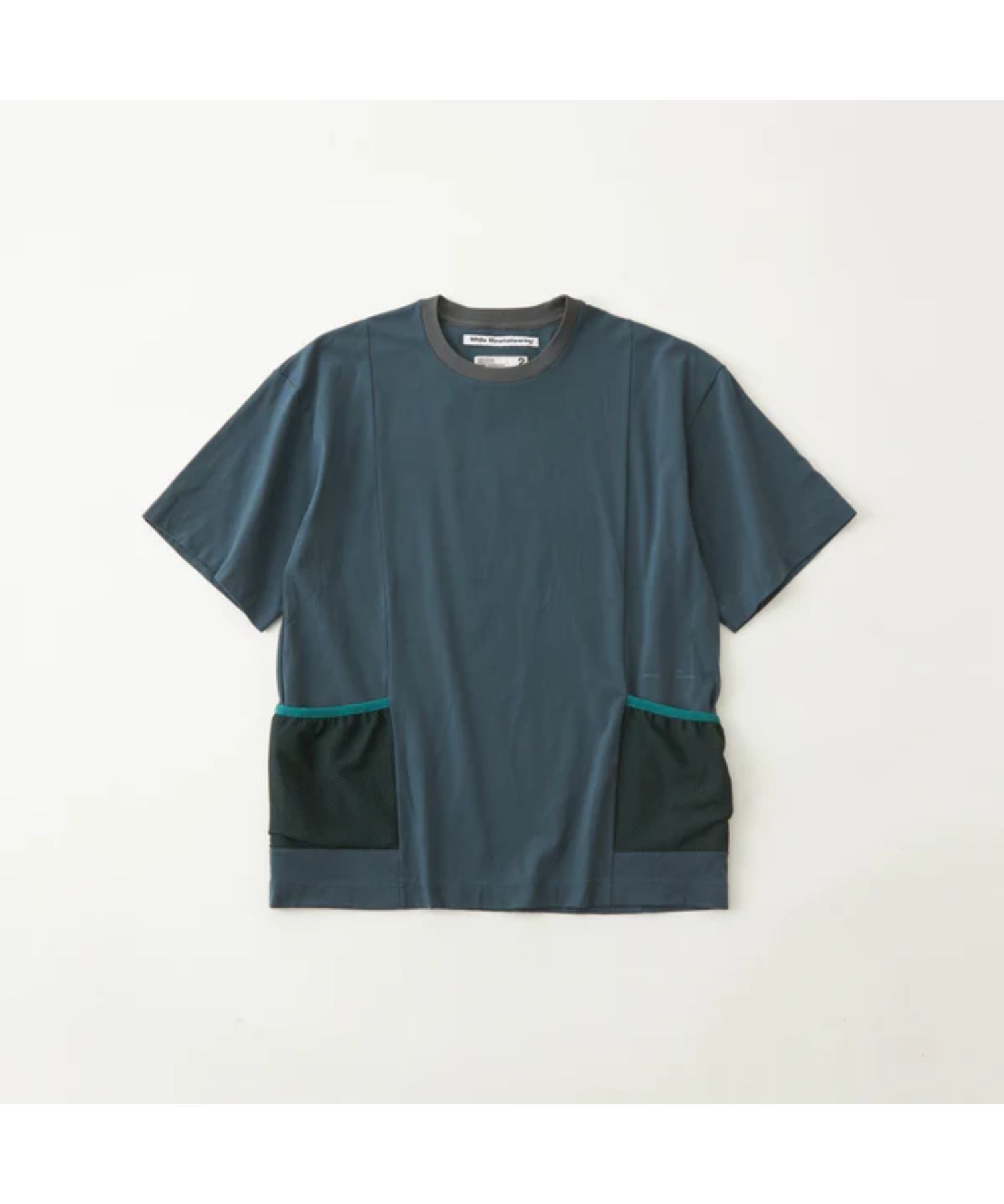 SIDE POCKETS T-SHIRT