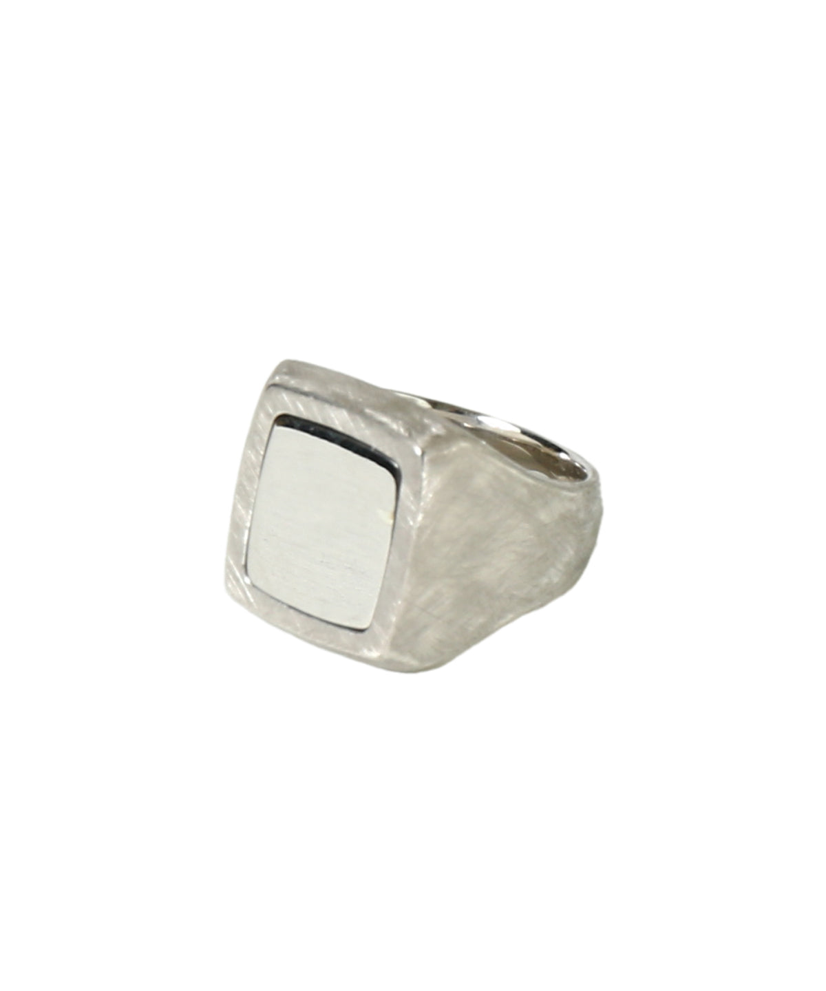 SIGNET RING
