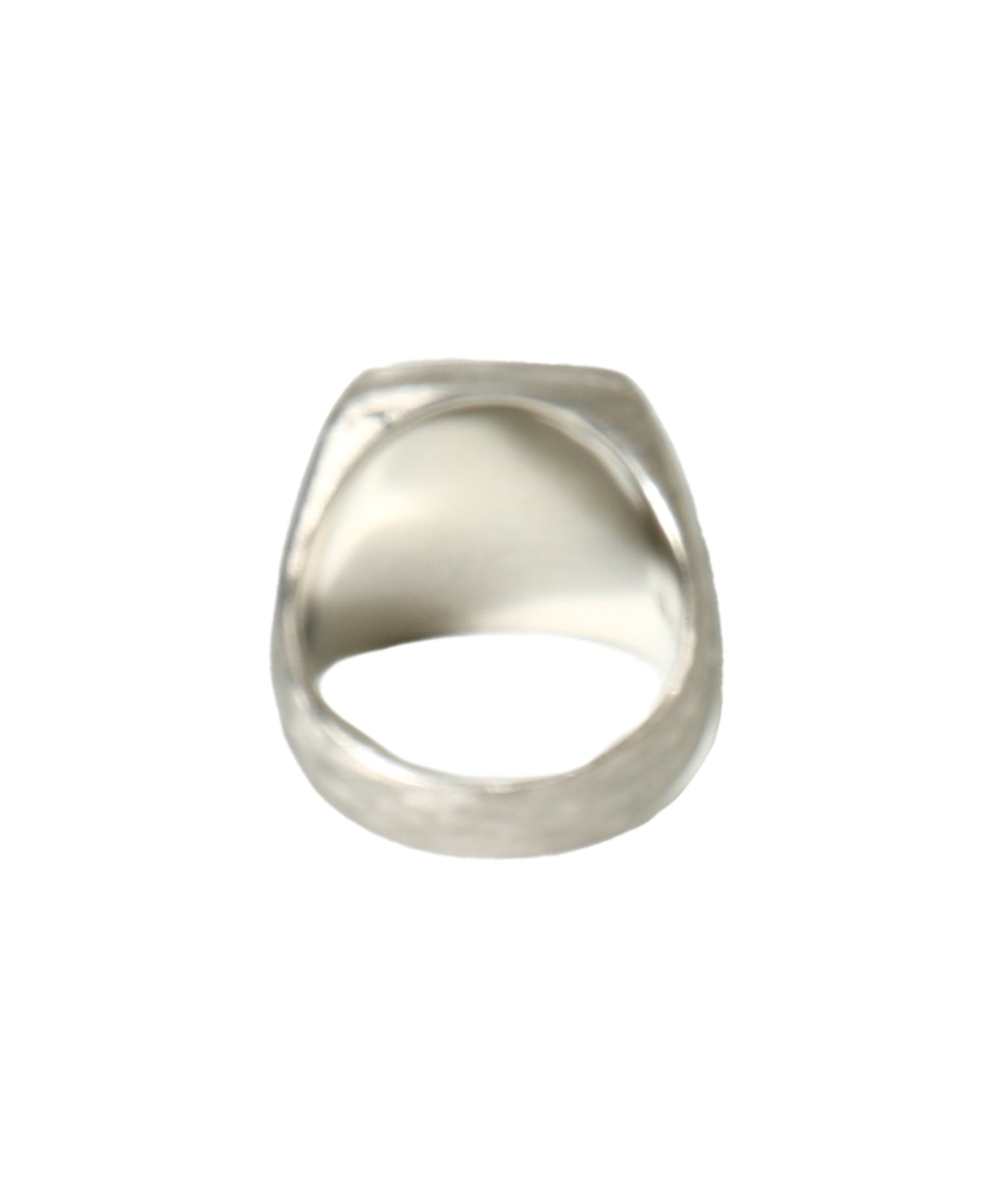 SIGNET RING