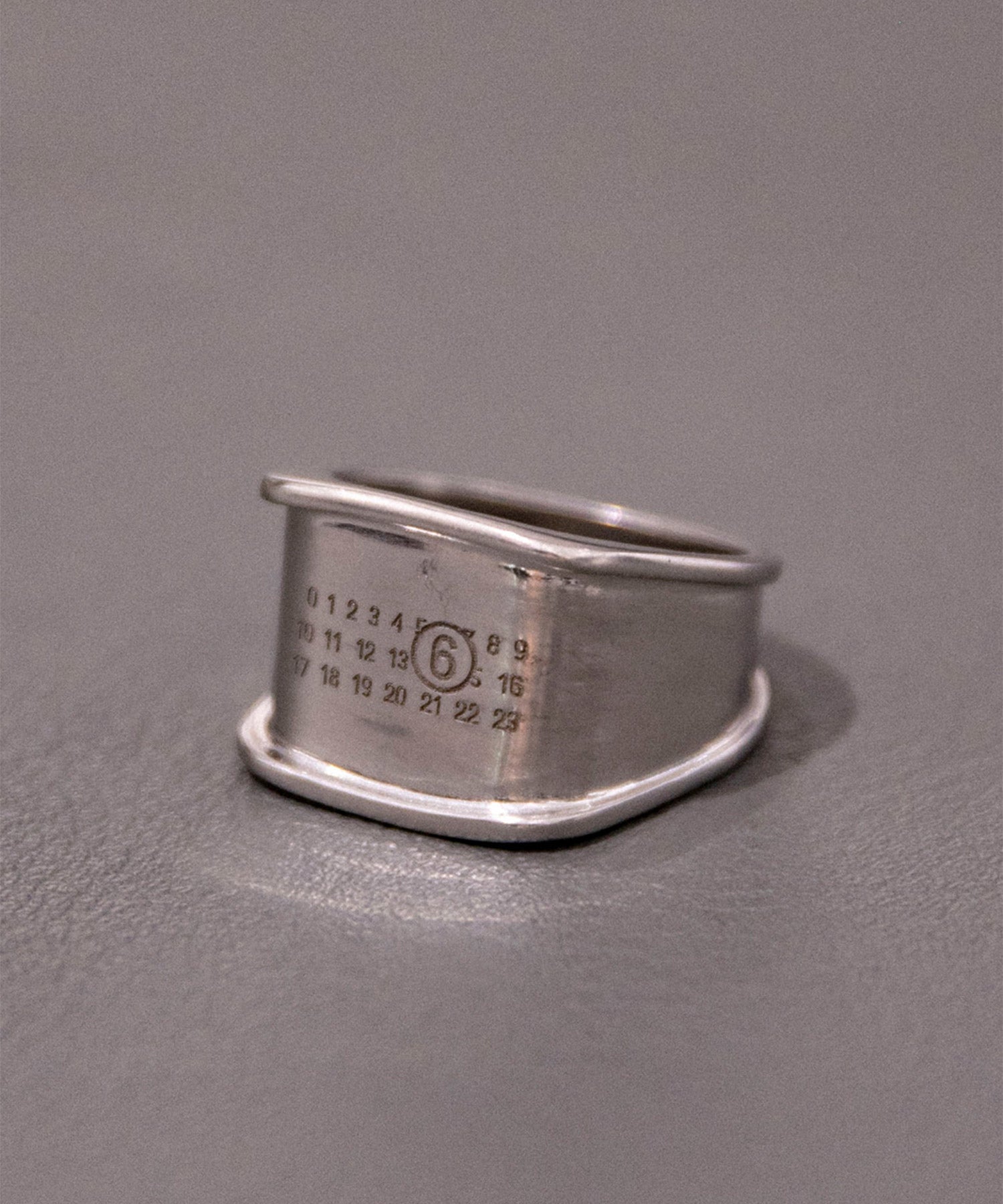 シグネットリング - MM6 MAISON MARGIELA (エムエム6 メゾンマルジェラ