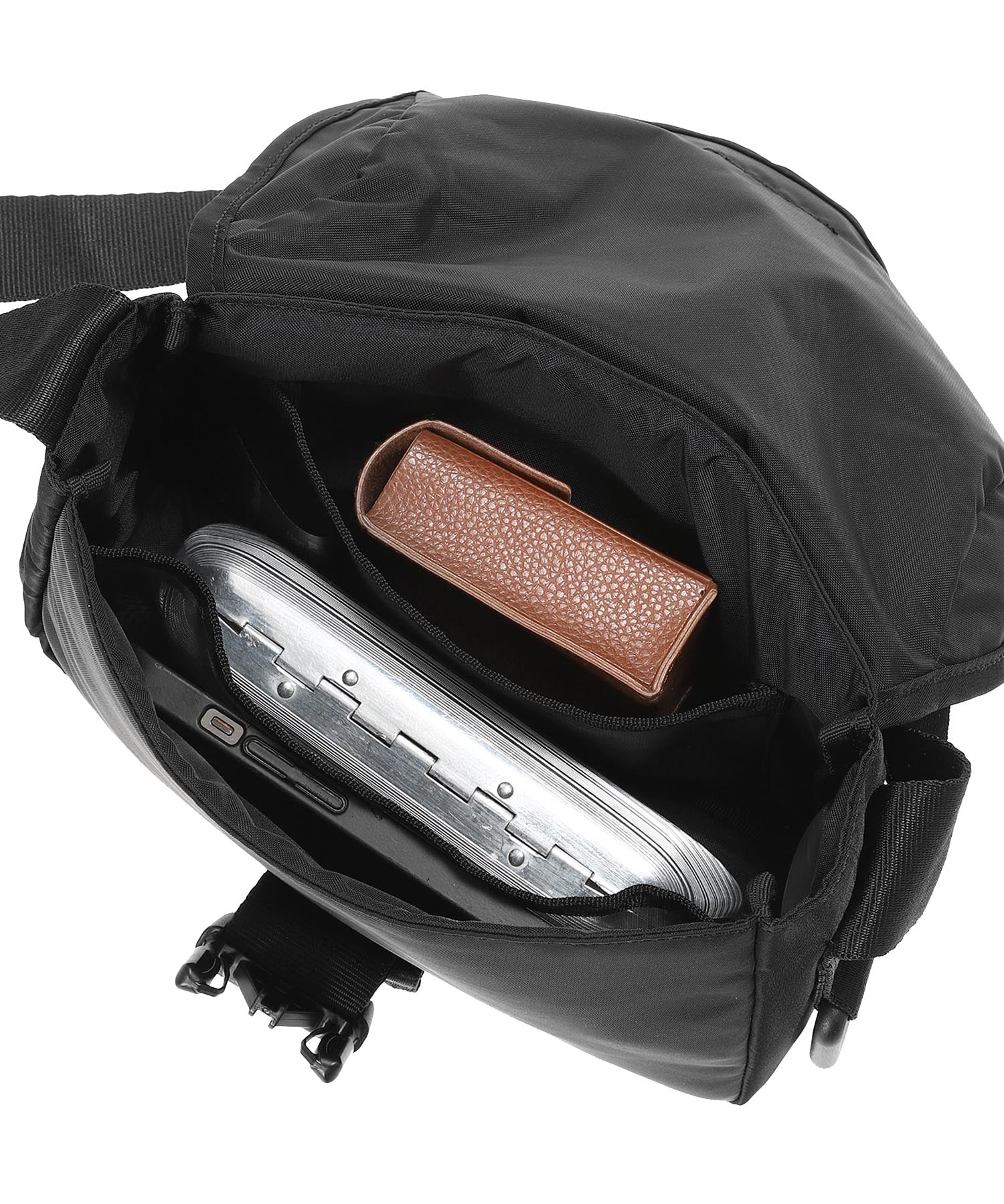 FLAP SHOULDER BAG