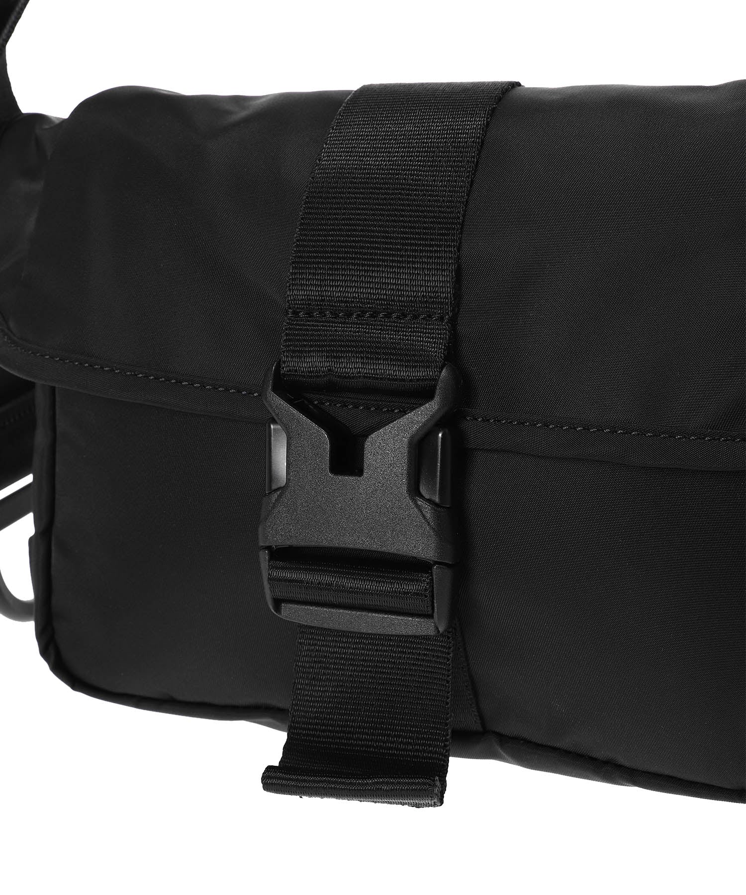 FLAP SHOULDER BAG