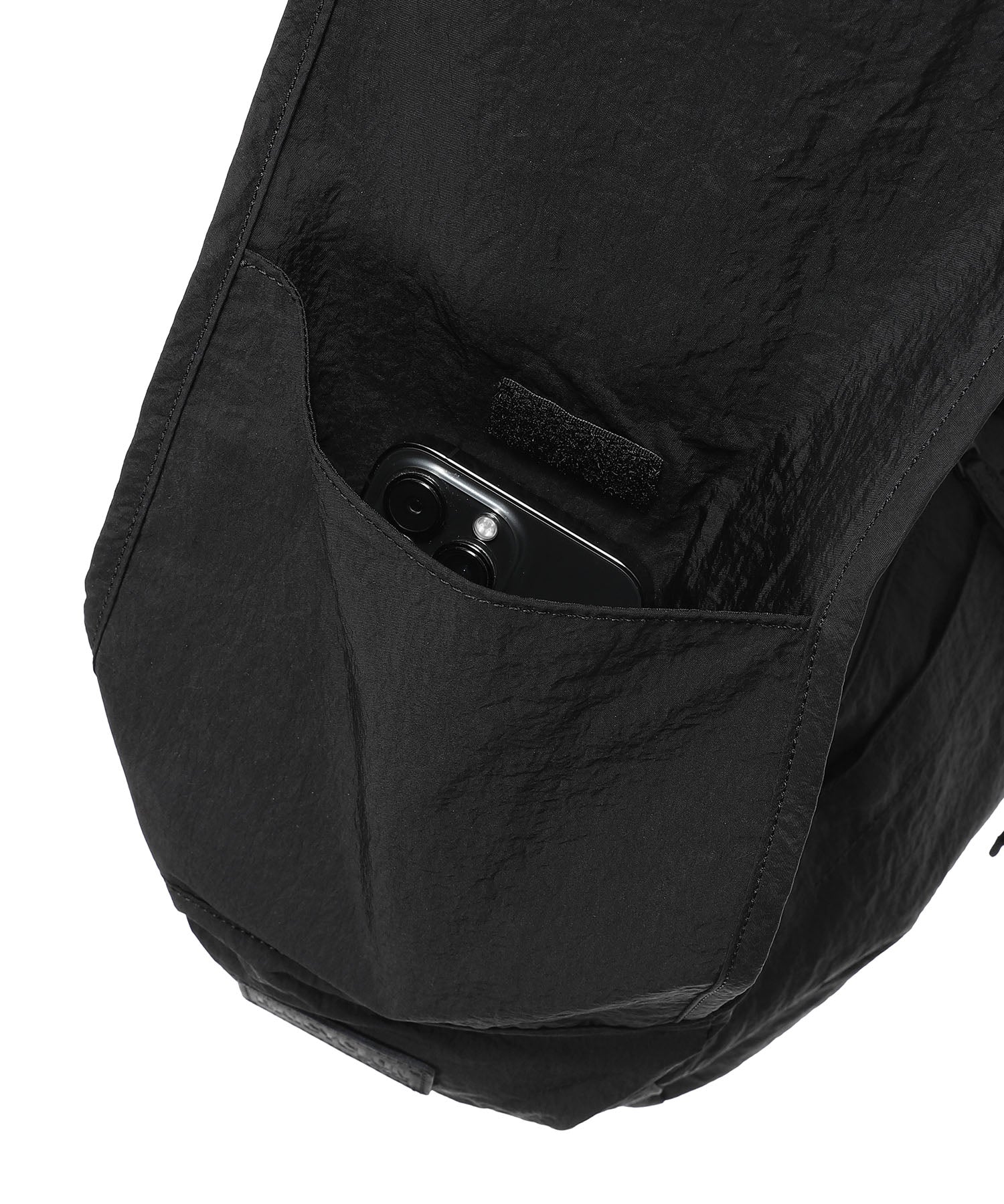 BIG SHOULDER BAG