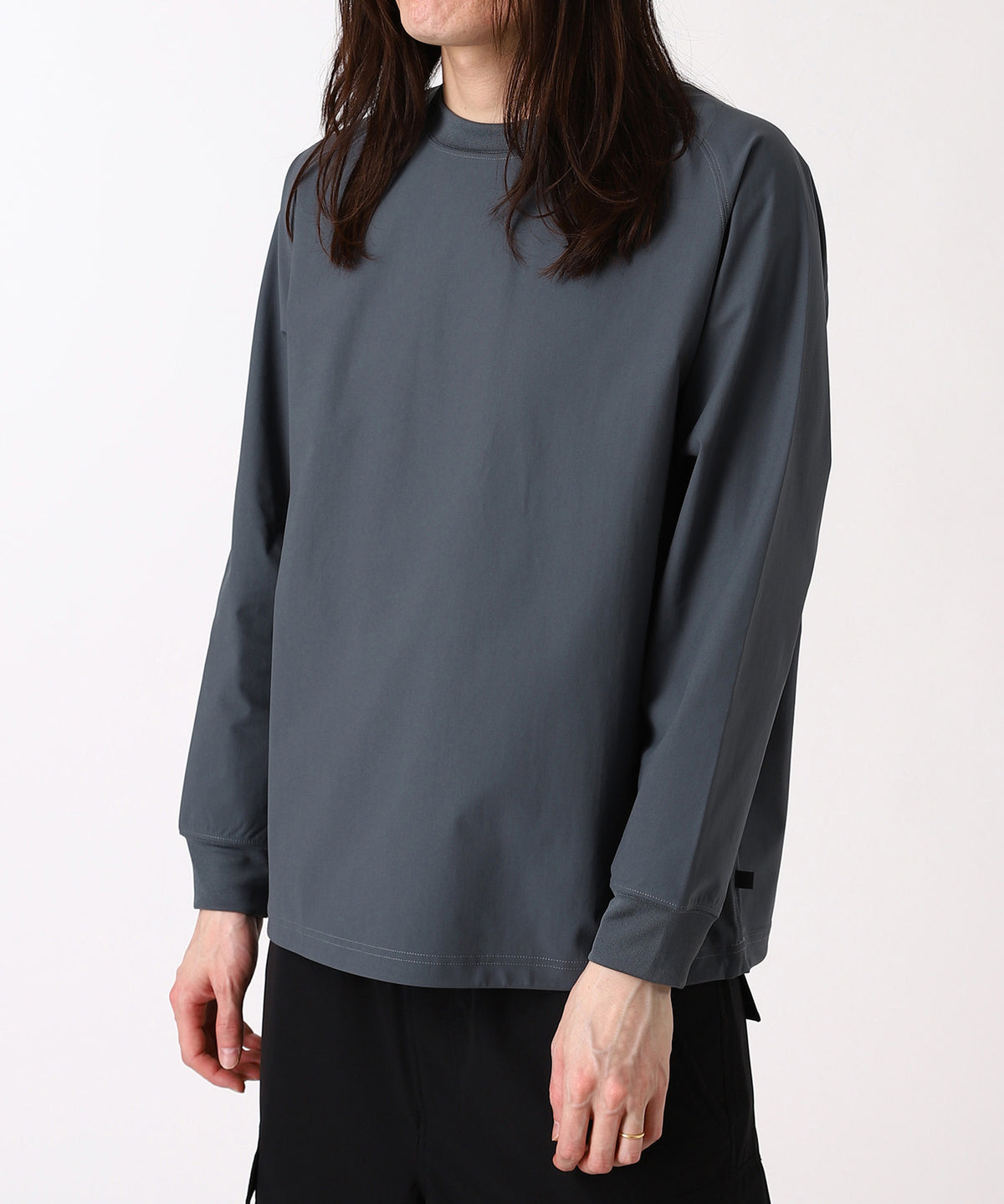 TECH LIGHTWEIGHT L/S TEE