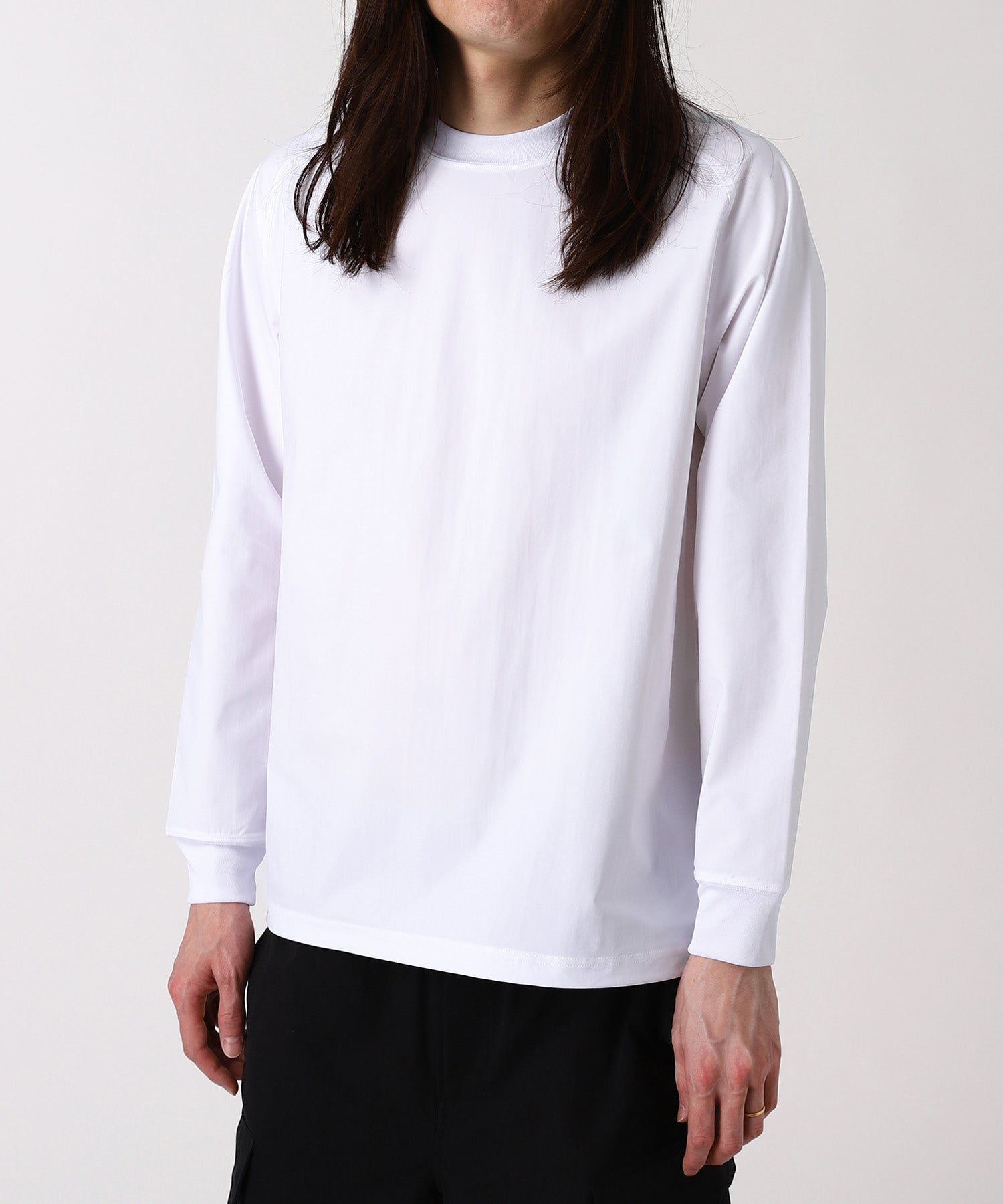 TECH LIGHTWEIGHT L/S TEE