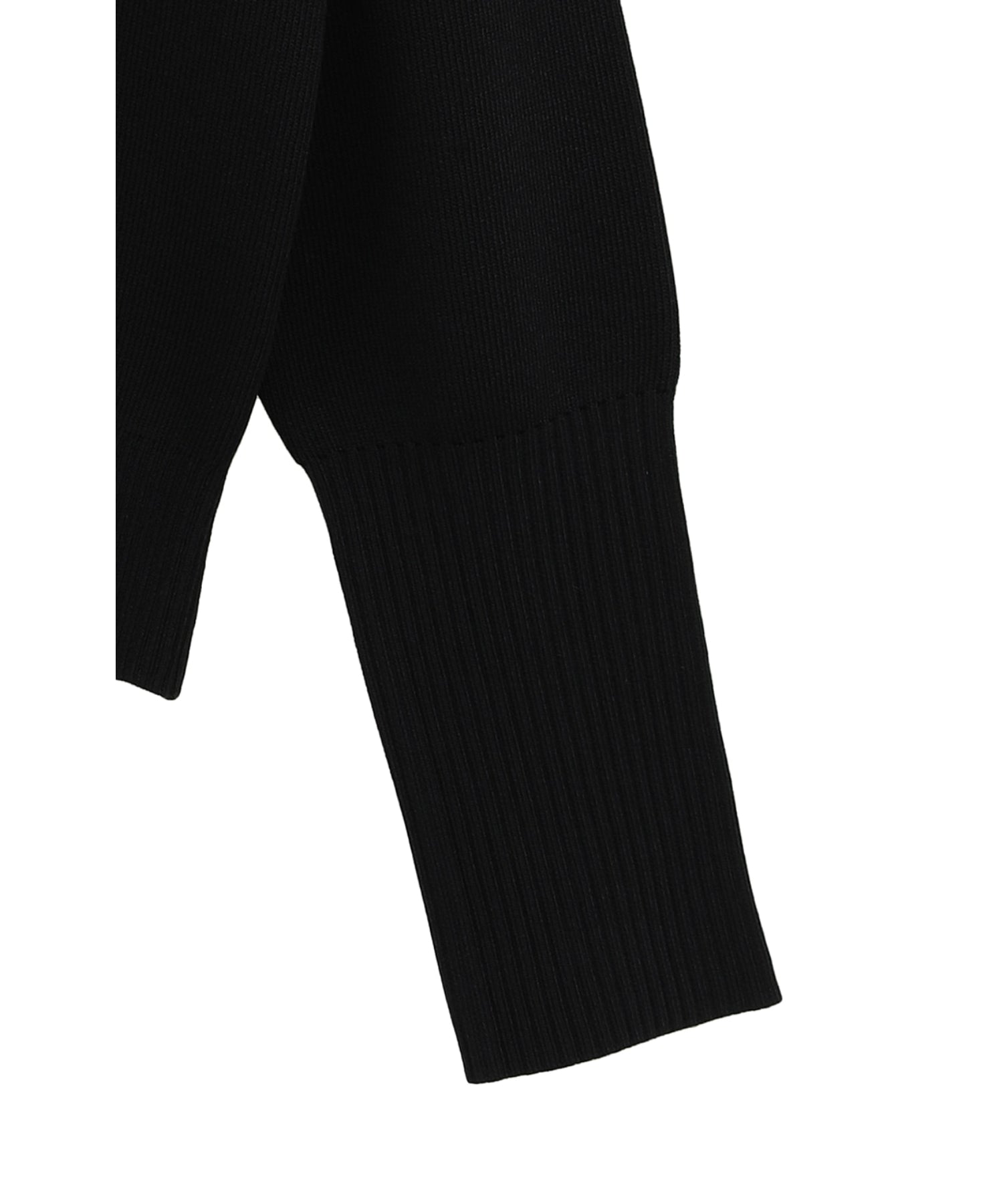 BASIC COMPACT KNIT TOPS