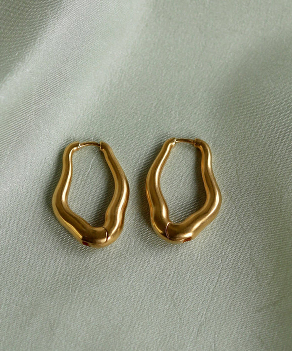 ベールピアス GD