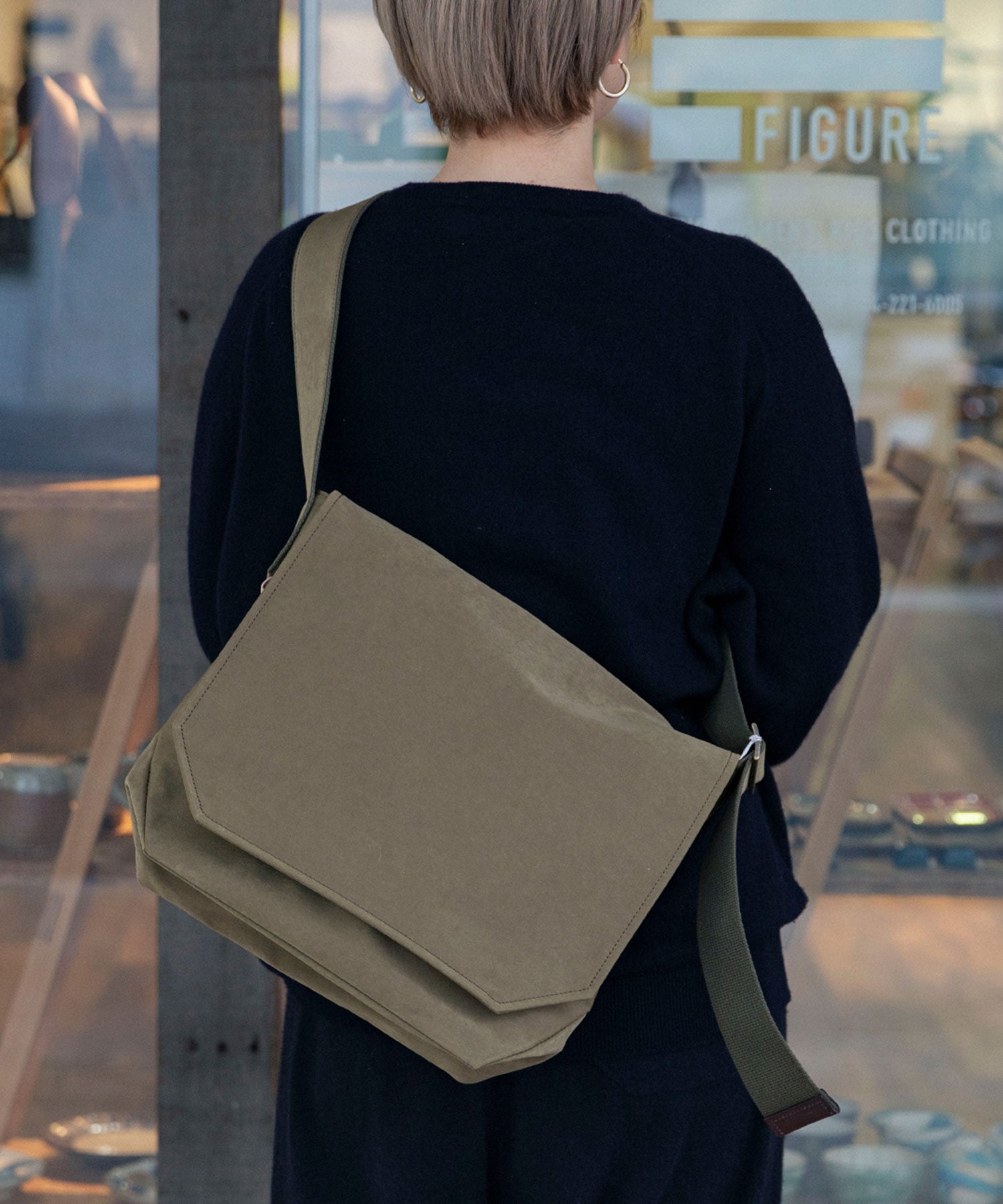 flap shoulder small - Hender Scheme (エンダースキーマ) - bag (バッグ) | FIGURE ONLINE  (フィギュアオンライン) 【公式通販】