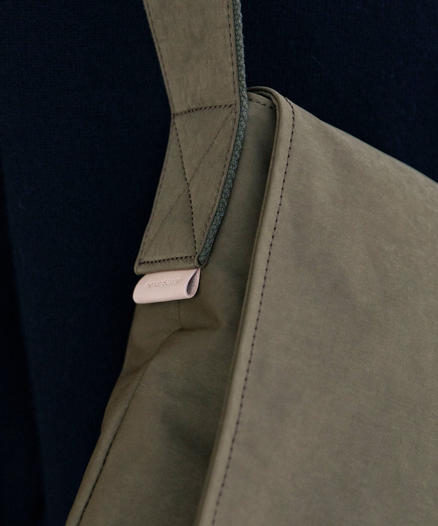 flap shoulder small