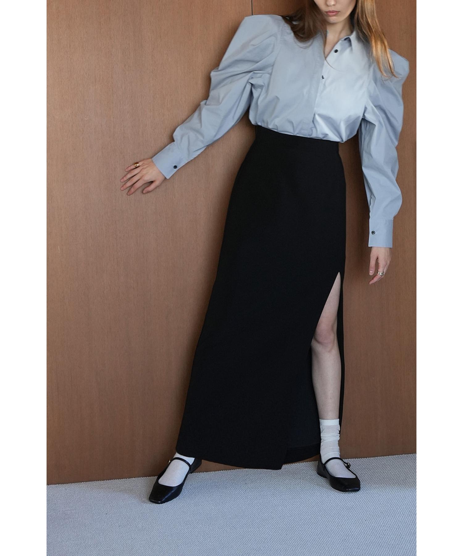 DEEP SLIT LONG SKIRT