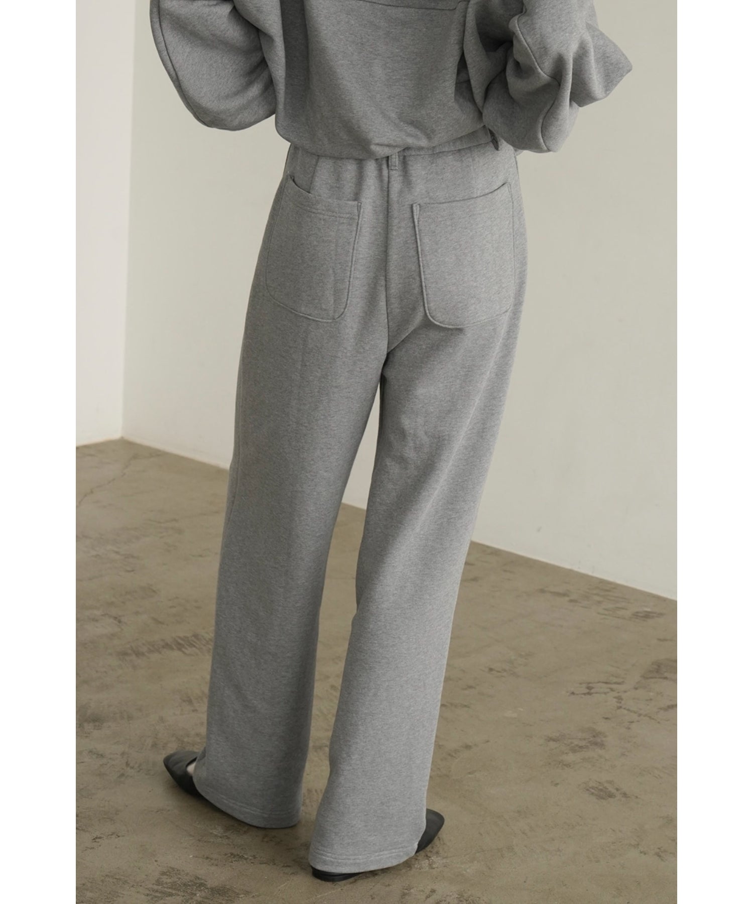 TWO TUCK SWEAT PANTS