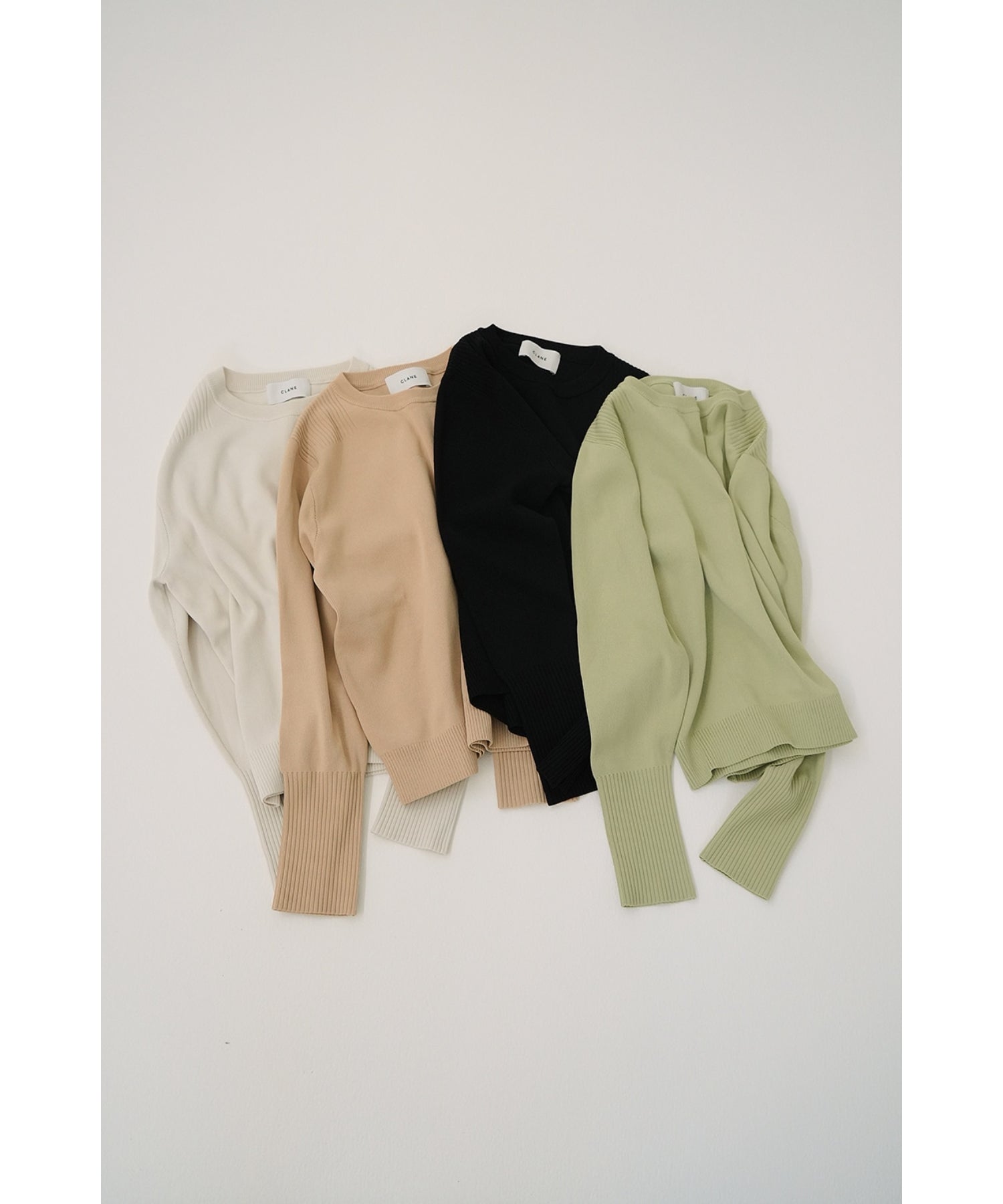 BASIC COMPACT KNIT TOPS