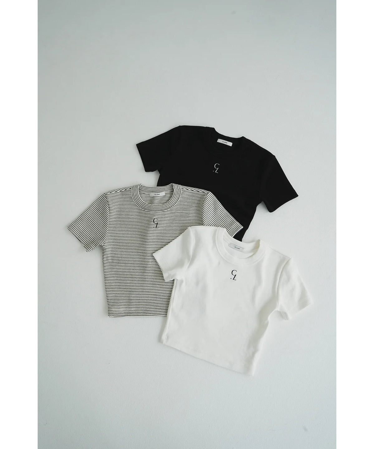 LOGO CROPPED TIGHT TEE