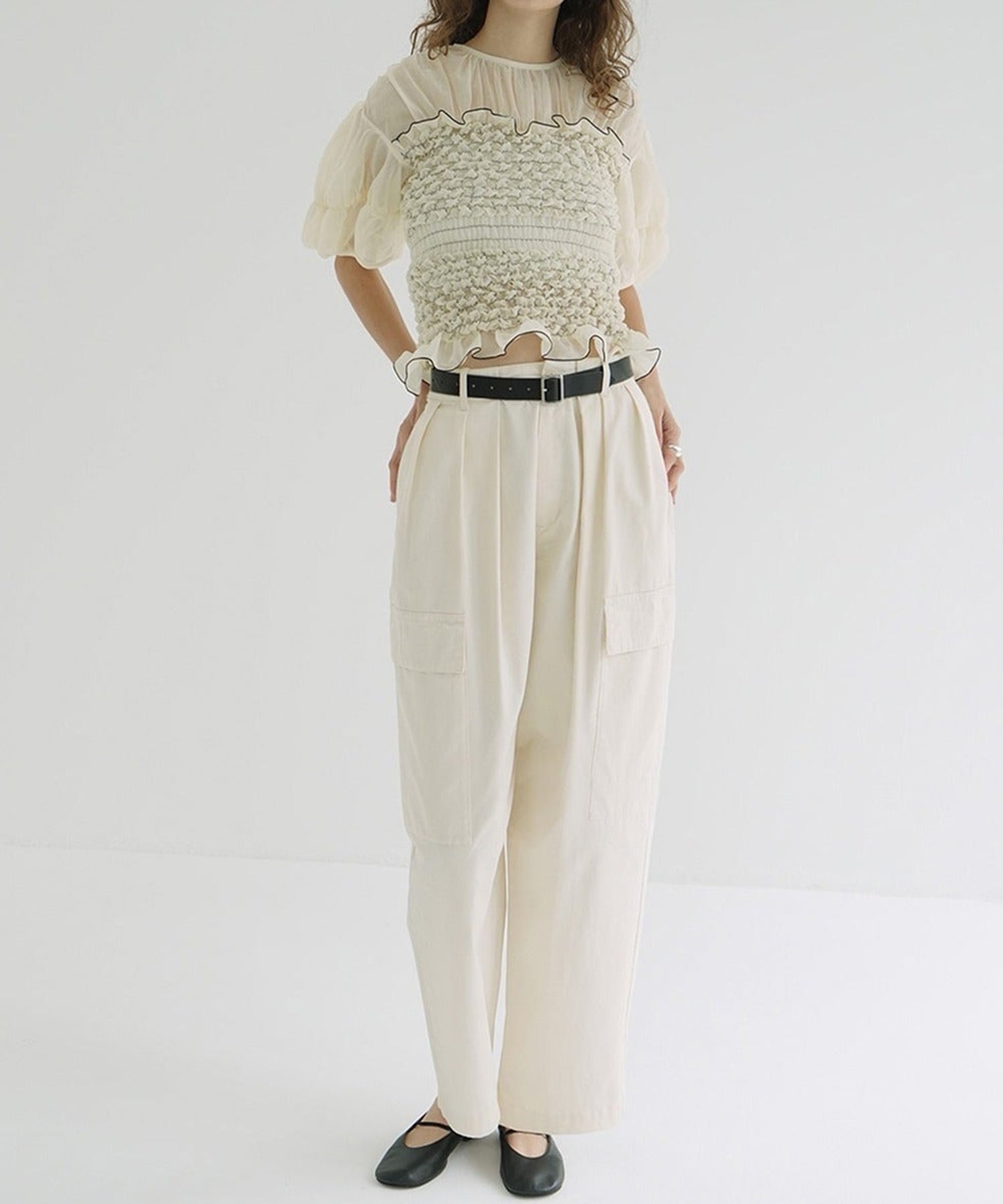 COLOR STITCHED SHIRRING TOPS