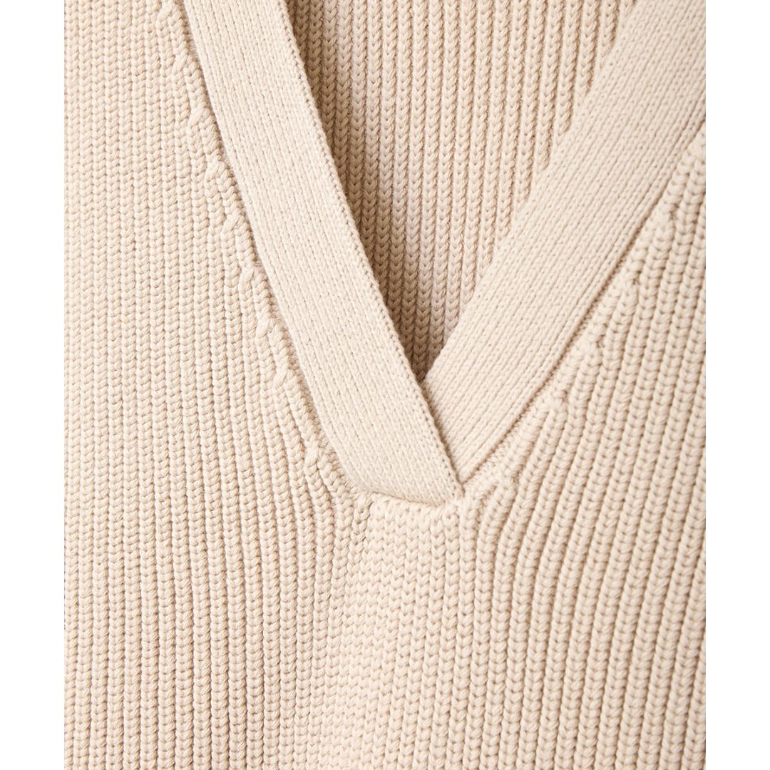 W Face Asymmetry Knit Vest