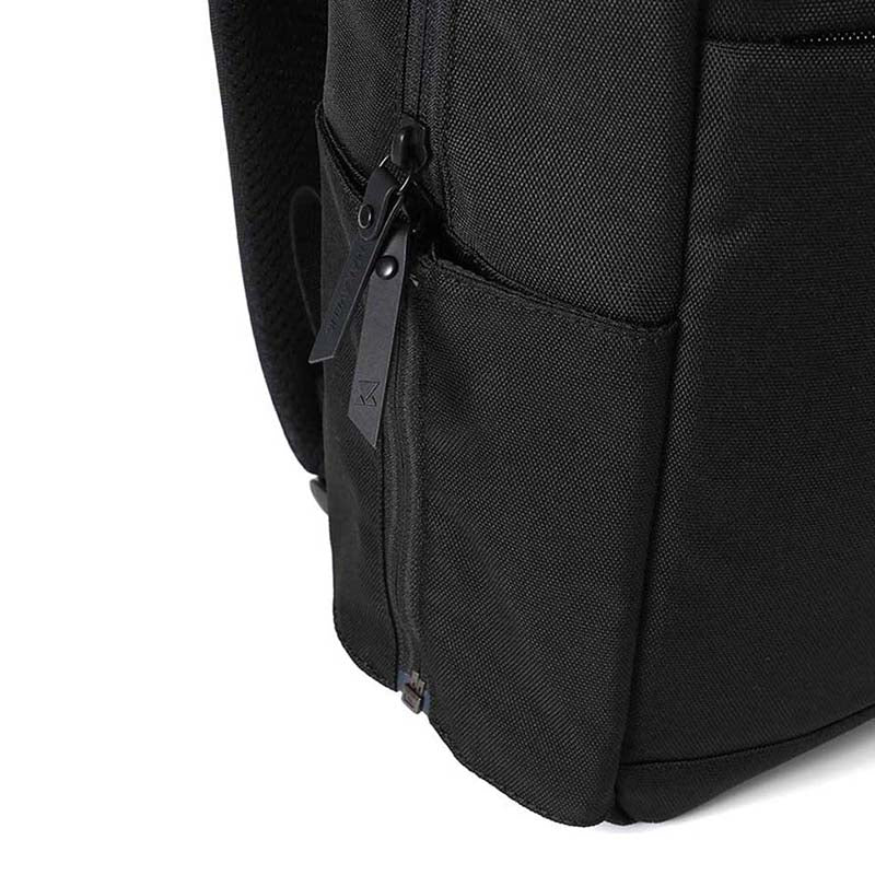TRUCKS TRIANGLE DAYPACK