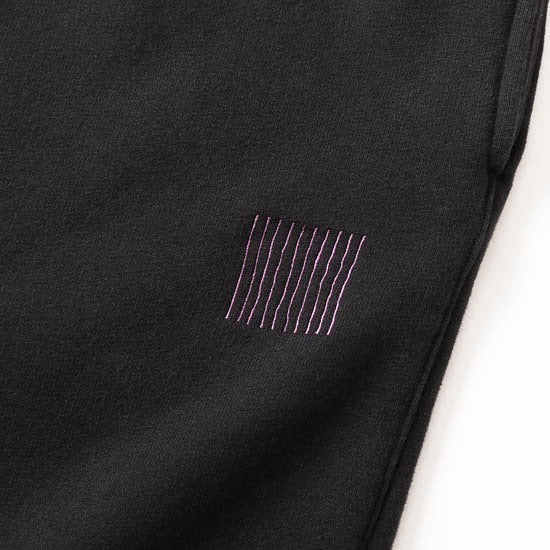 BASKETBALL SHORTS