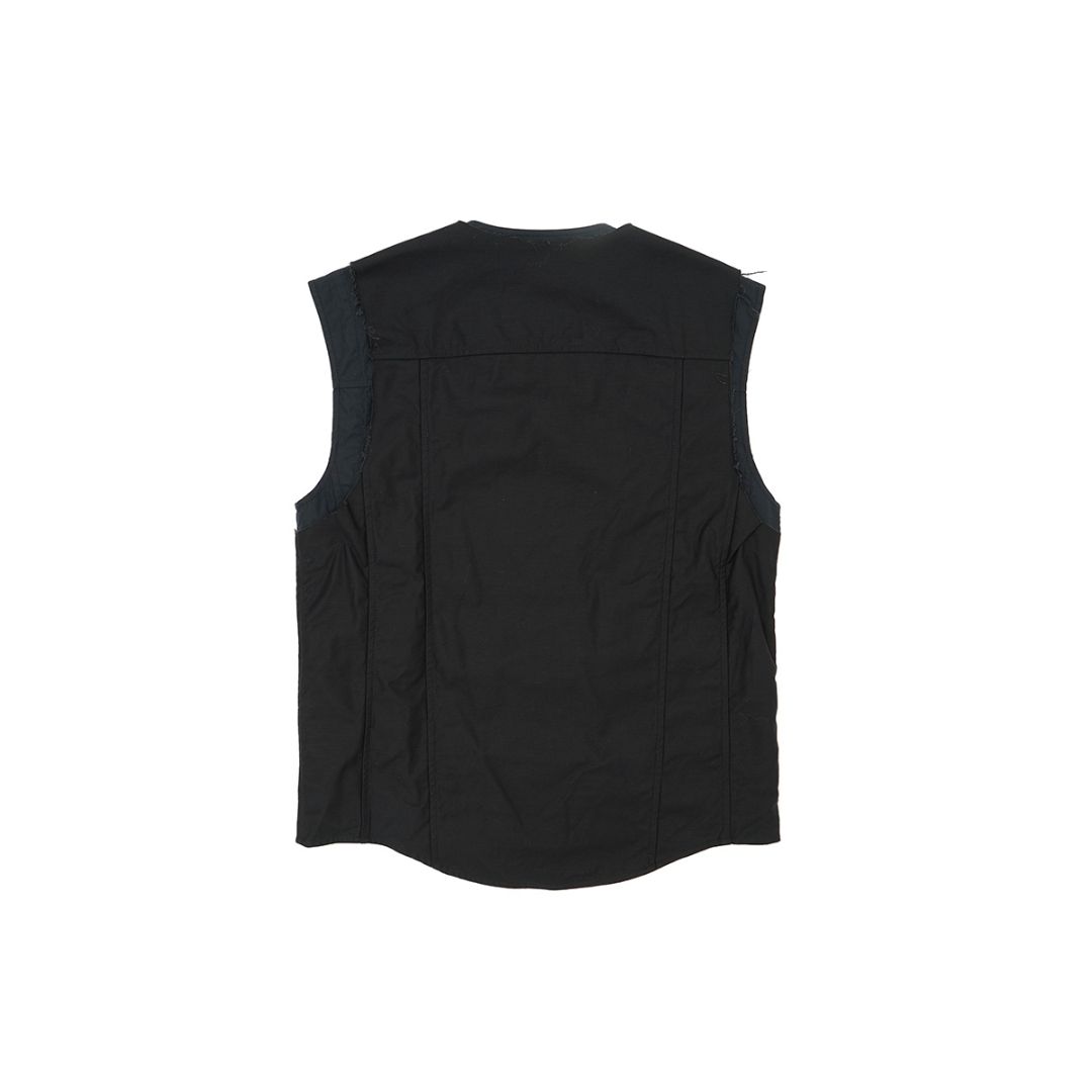 LAYERD VEST