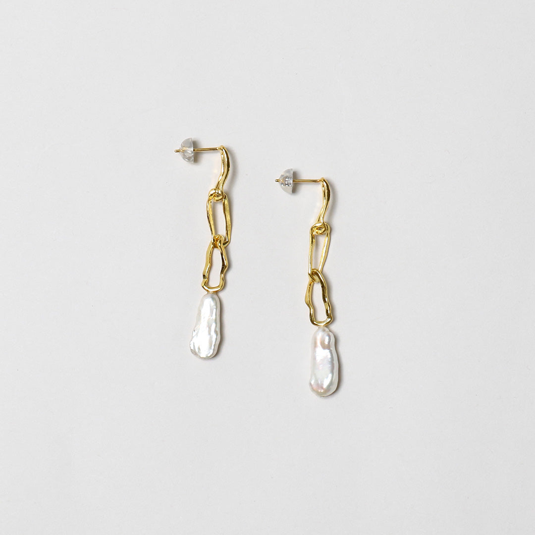 Broken Chain Square Pearl Earrings