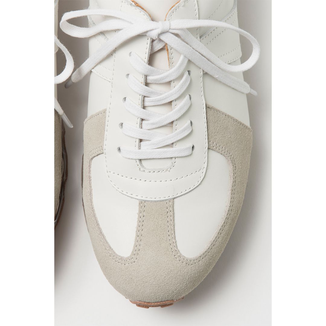 GERMAN TRAINER / AIRSOLE