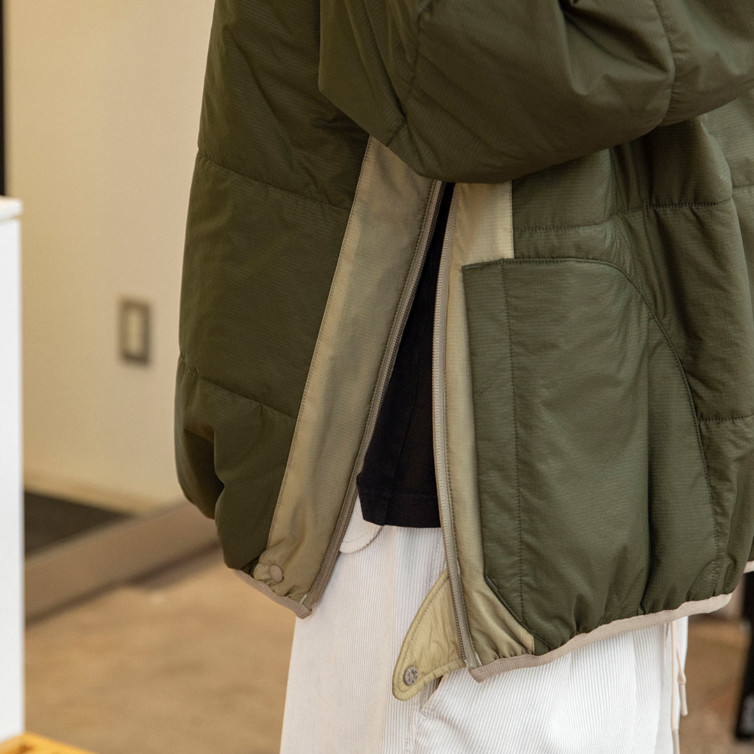 TECH REVERSIBLE PULLOVER PUFF JACKET