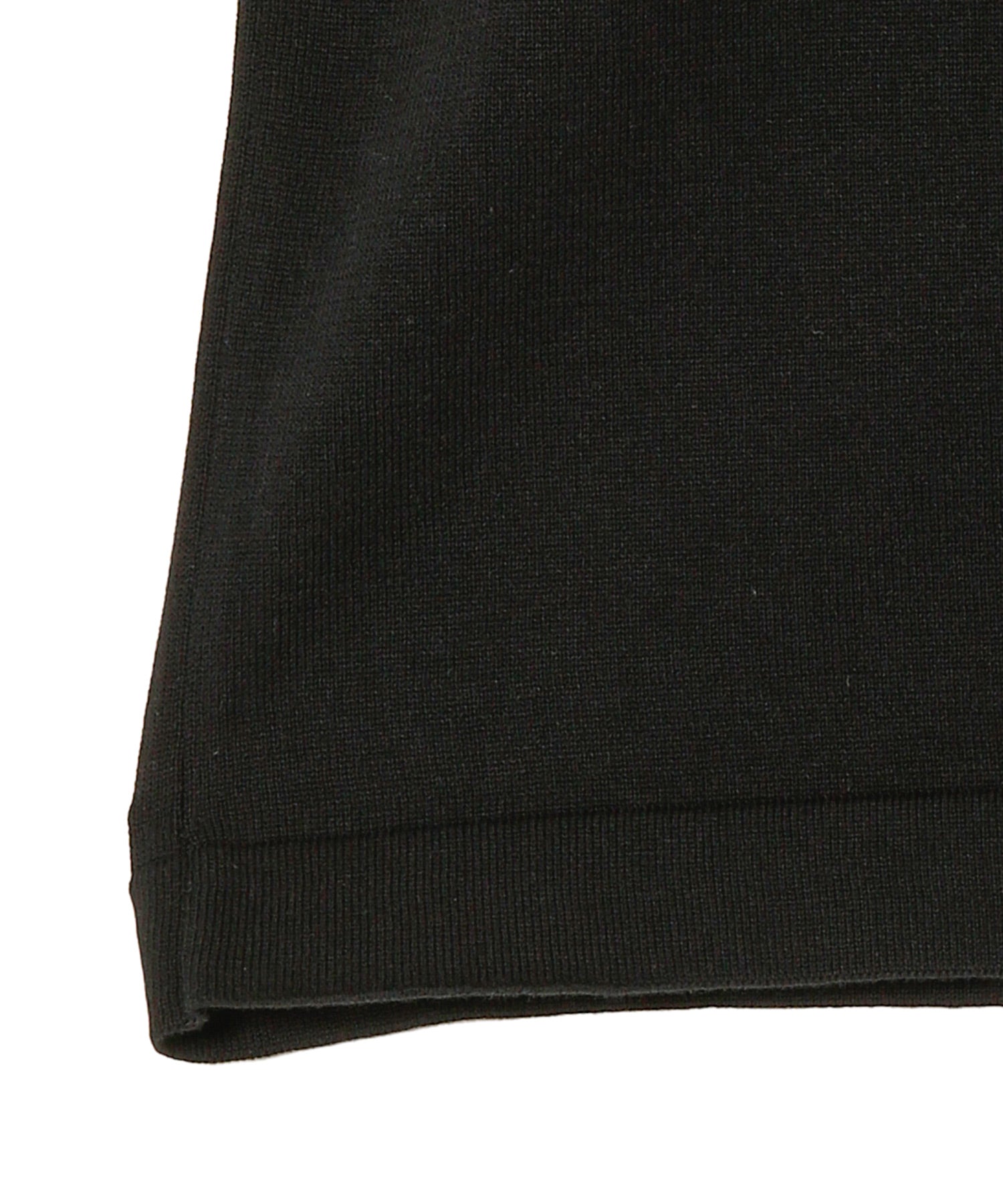 CENTRE TEE (WHITE, BLACK, GRAY, RED)