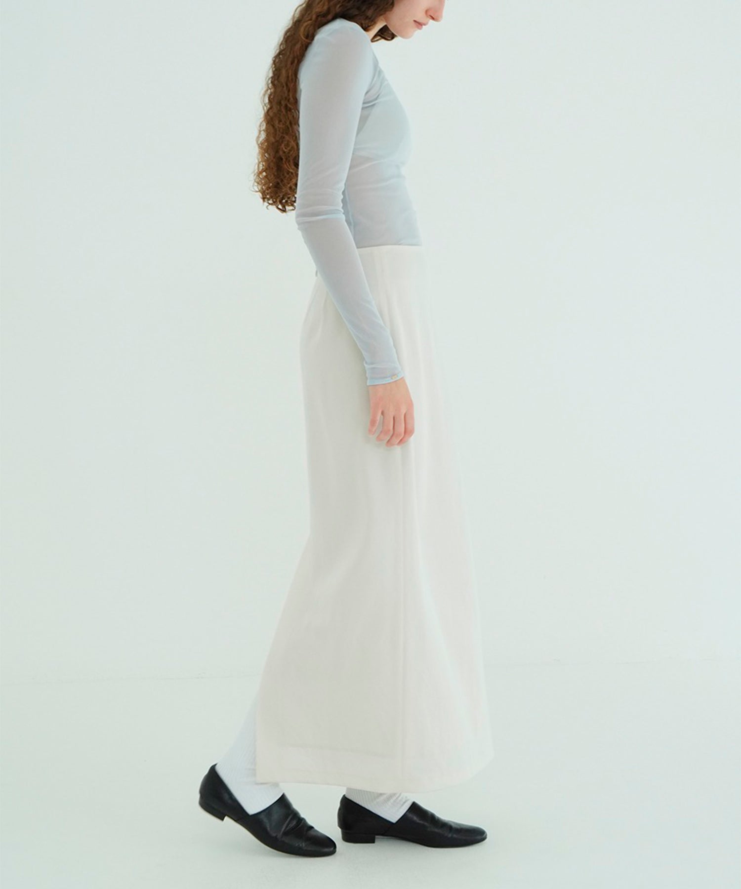 LOW WAIST STRAIGHT SKIRT