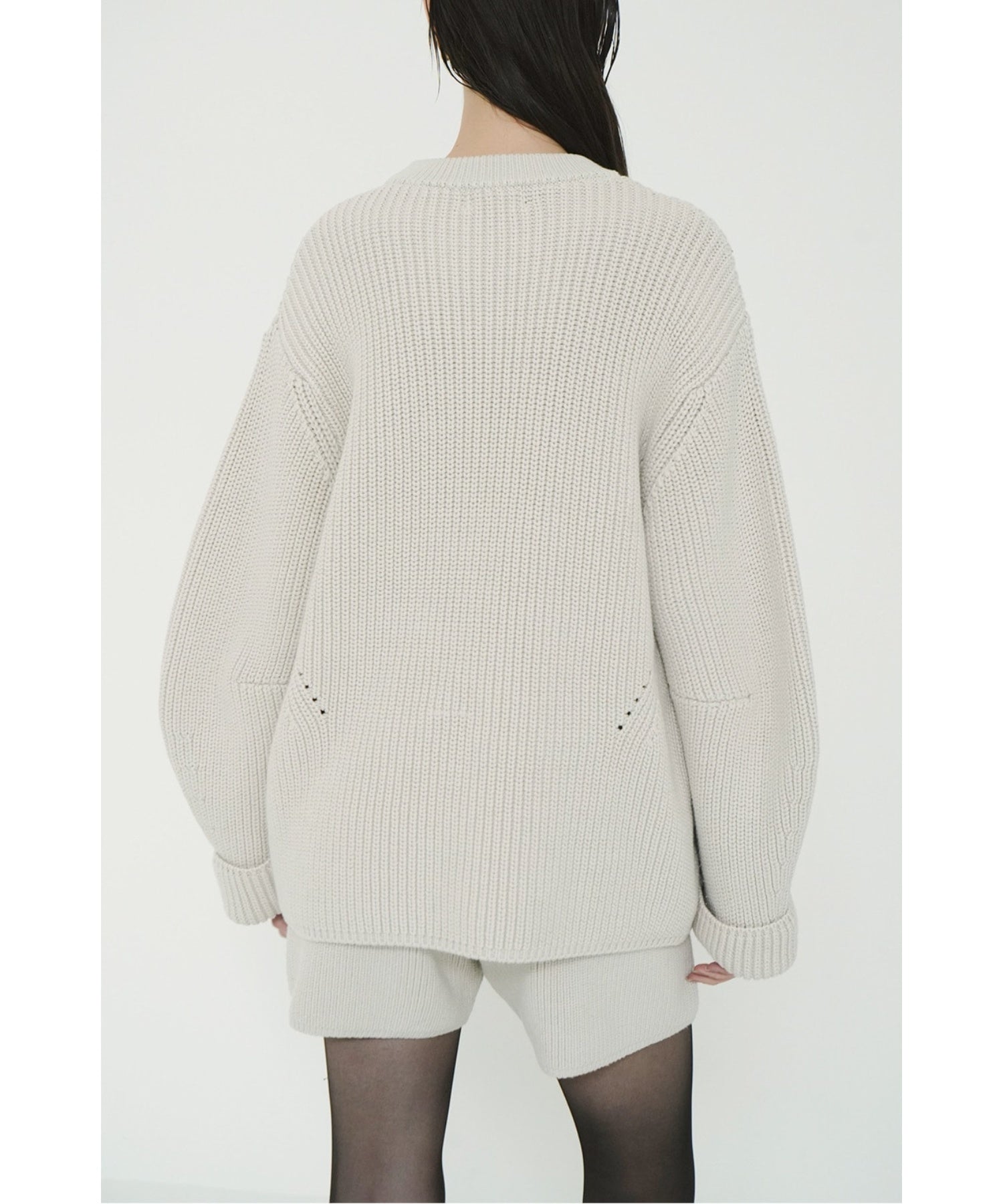 OVER FORM SLEEVE KNIT TOPS
