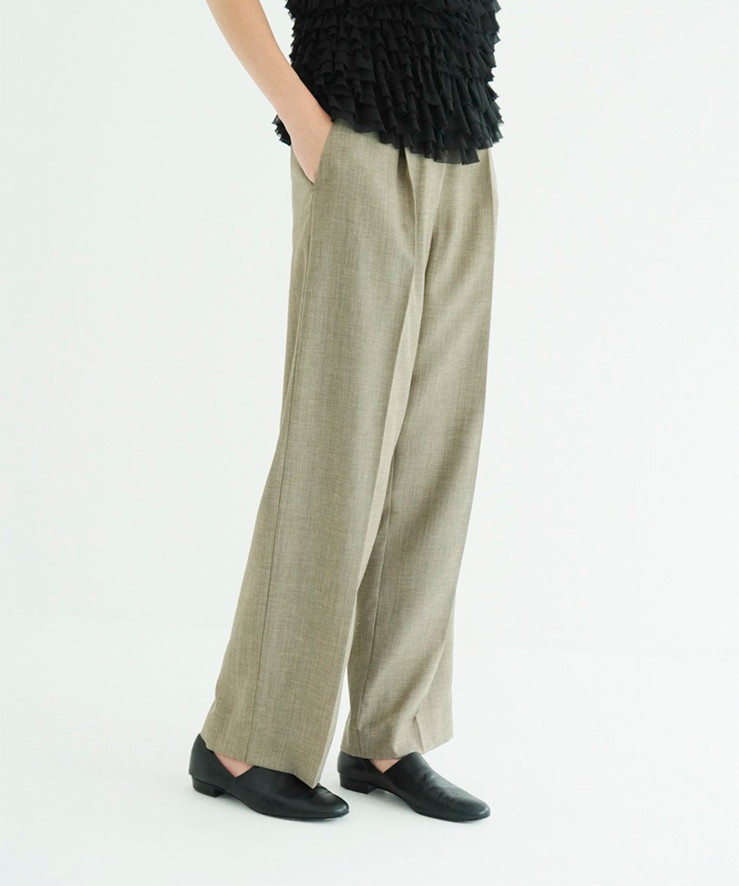 2WAY TUCK STRAIGHT PANTS