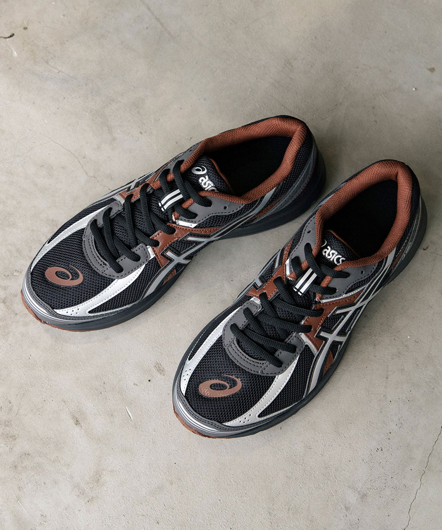 じゅん商品 JOG 100S - ASICS SportStyle (アシックススポーツスタイル