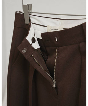 Tuck Wide Trousers