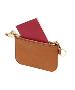 PASS POUCH