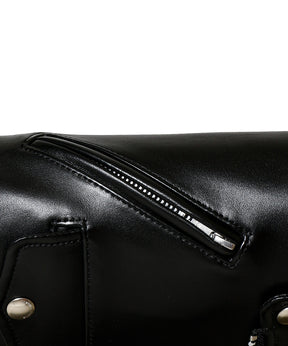 excerption riders flap shoulde