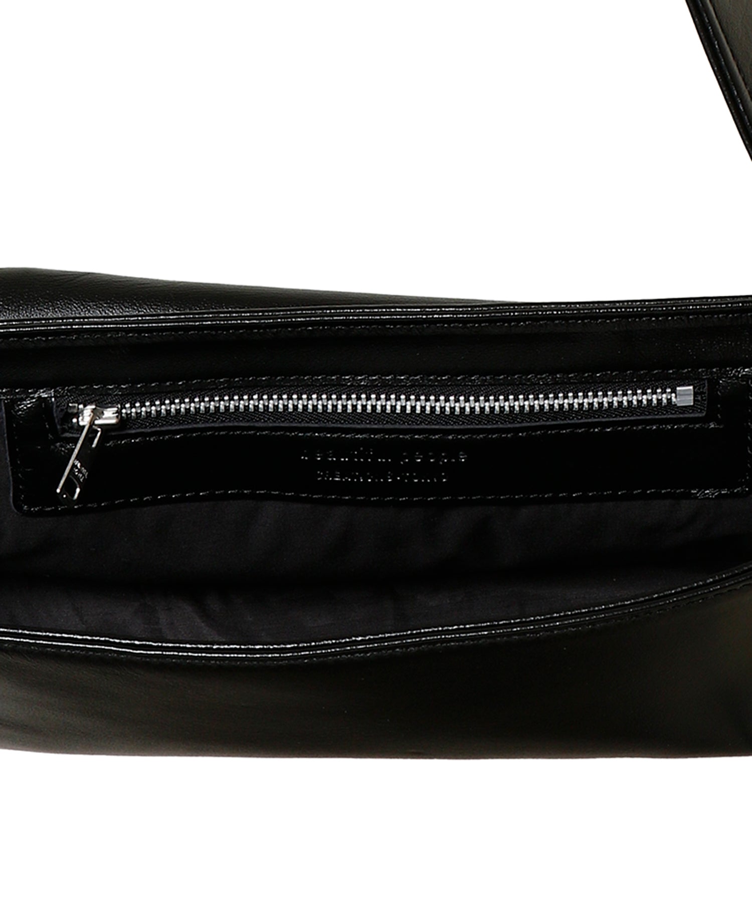 excerption riders flap shoulde
