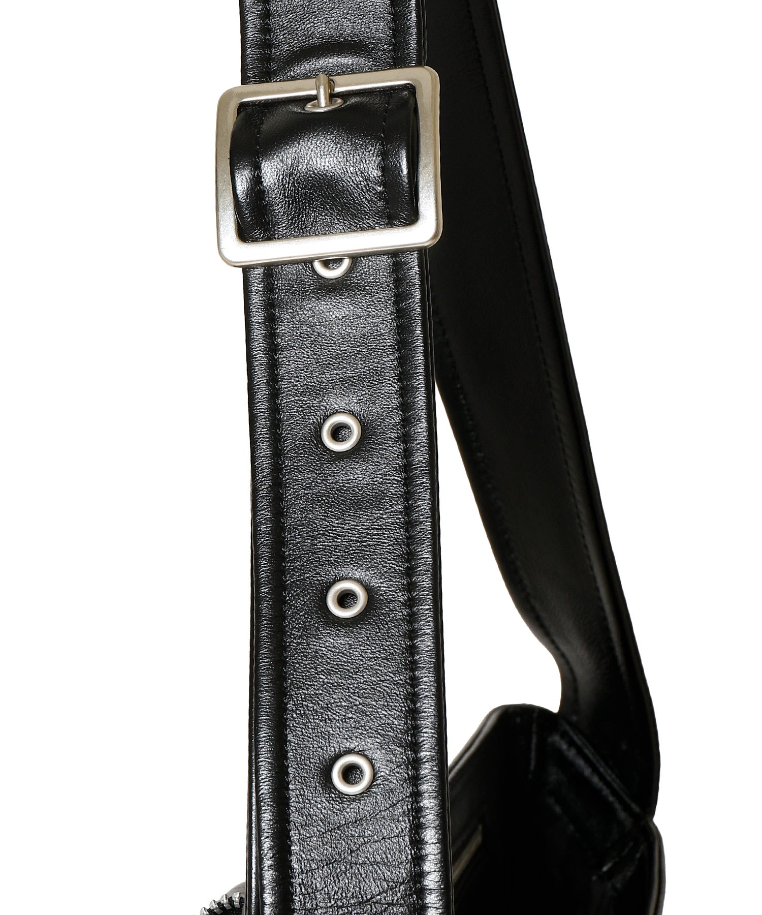 excerption riders flap shoulde