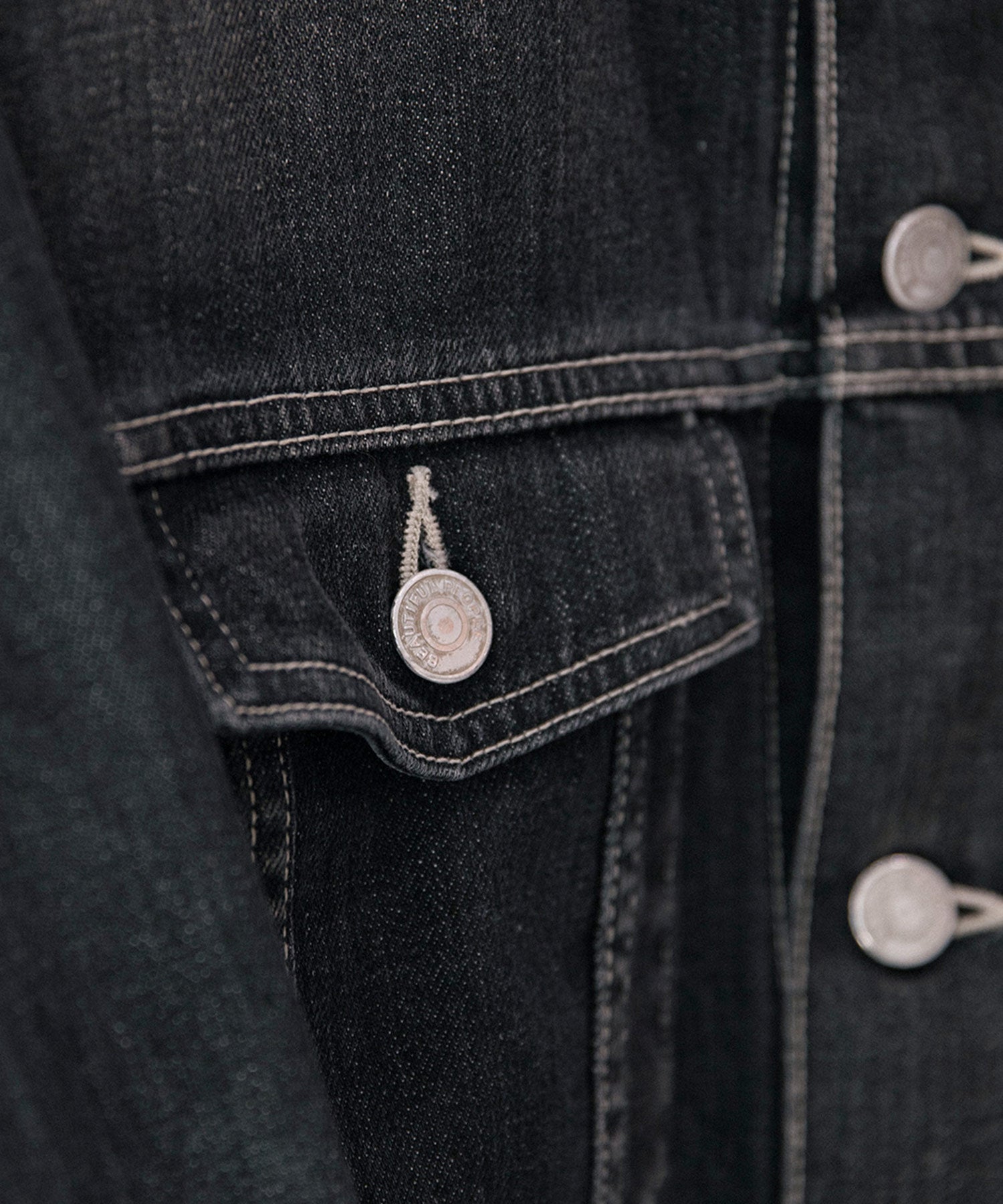DOUBLE-END SELVEDGE DENIMBLOUSON VINTAGE