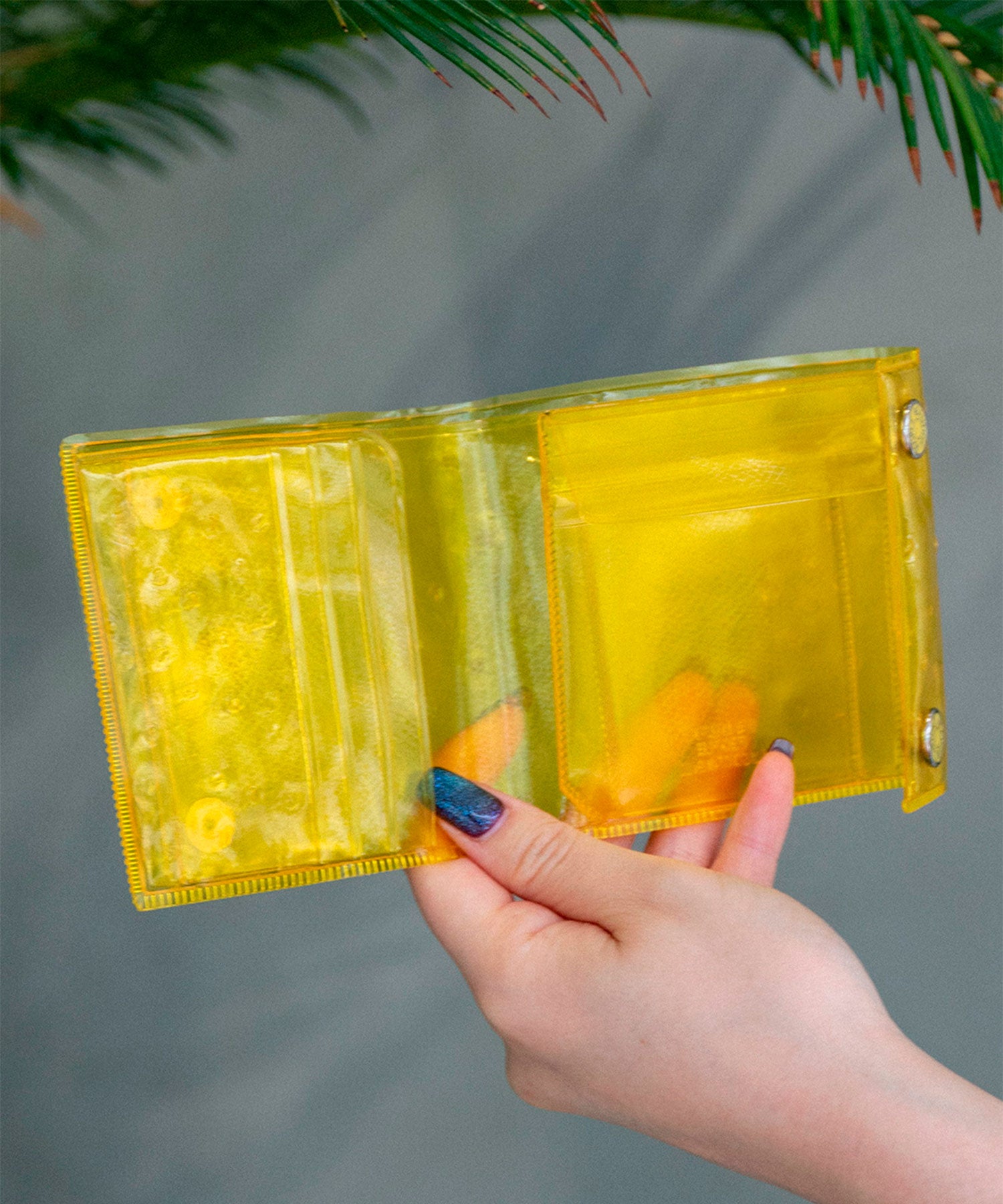 nothing to hide vinyl ostrich card wallet - beautiful people