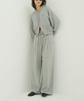 LOGO SWEAT TUCK WIDE PANTS